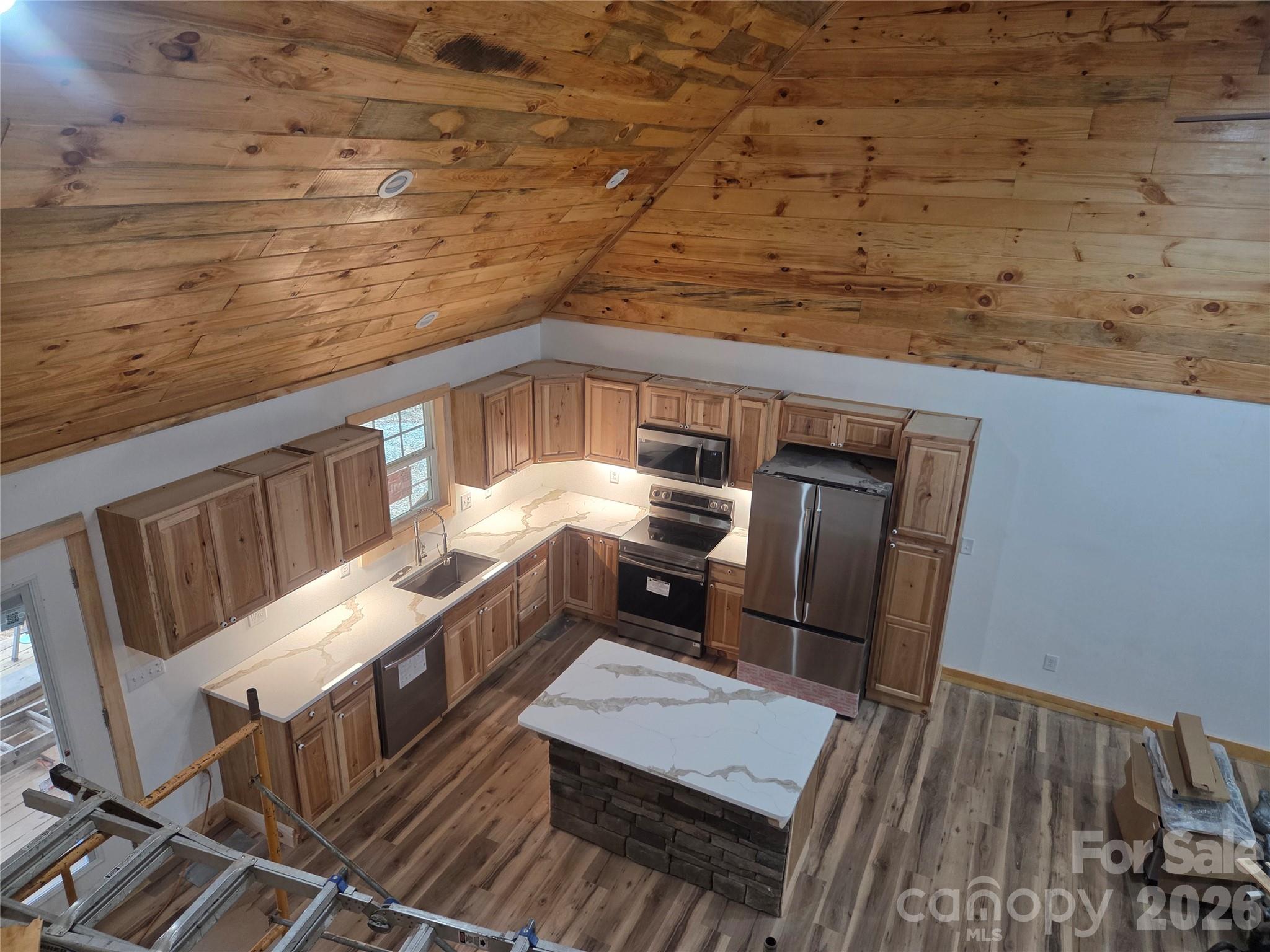 111 Little John Lane — Lexington
