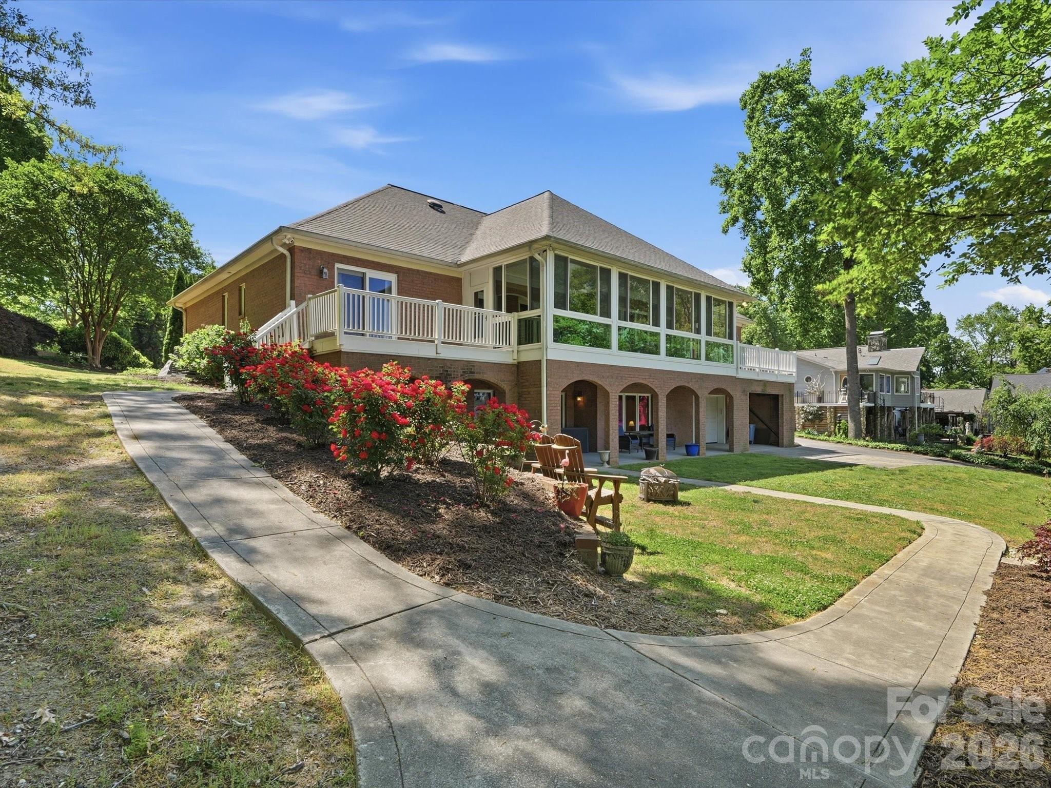154 Quail Hollow Drive — Kings Mountain