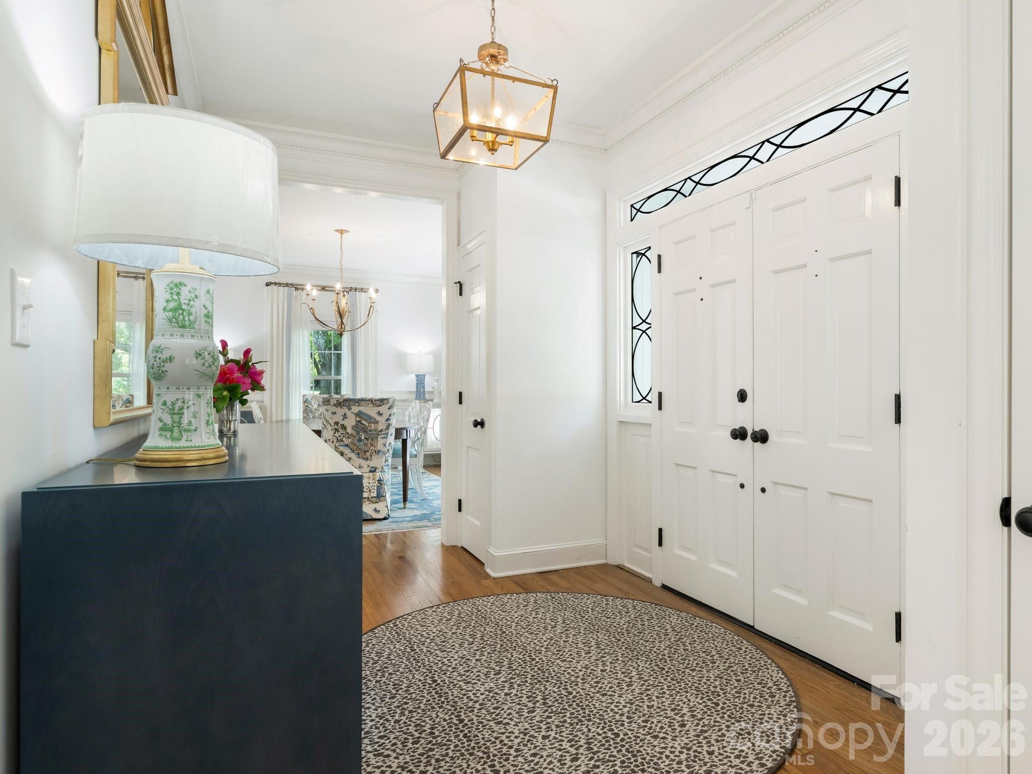2738 Beverwyck Road — Charlotte