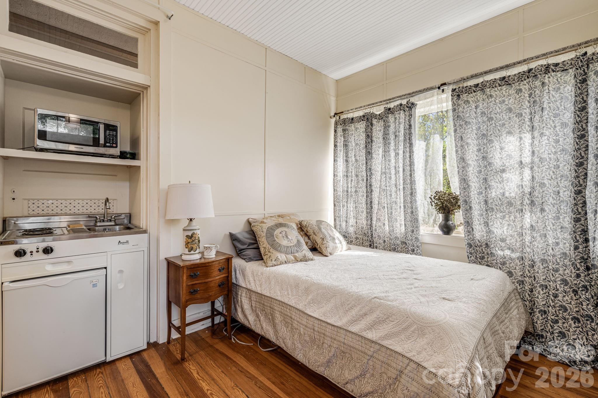 29 Walnut Street — Hot Springs