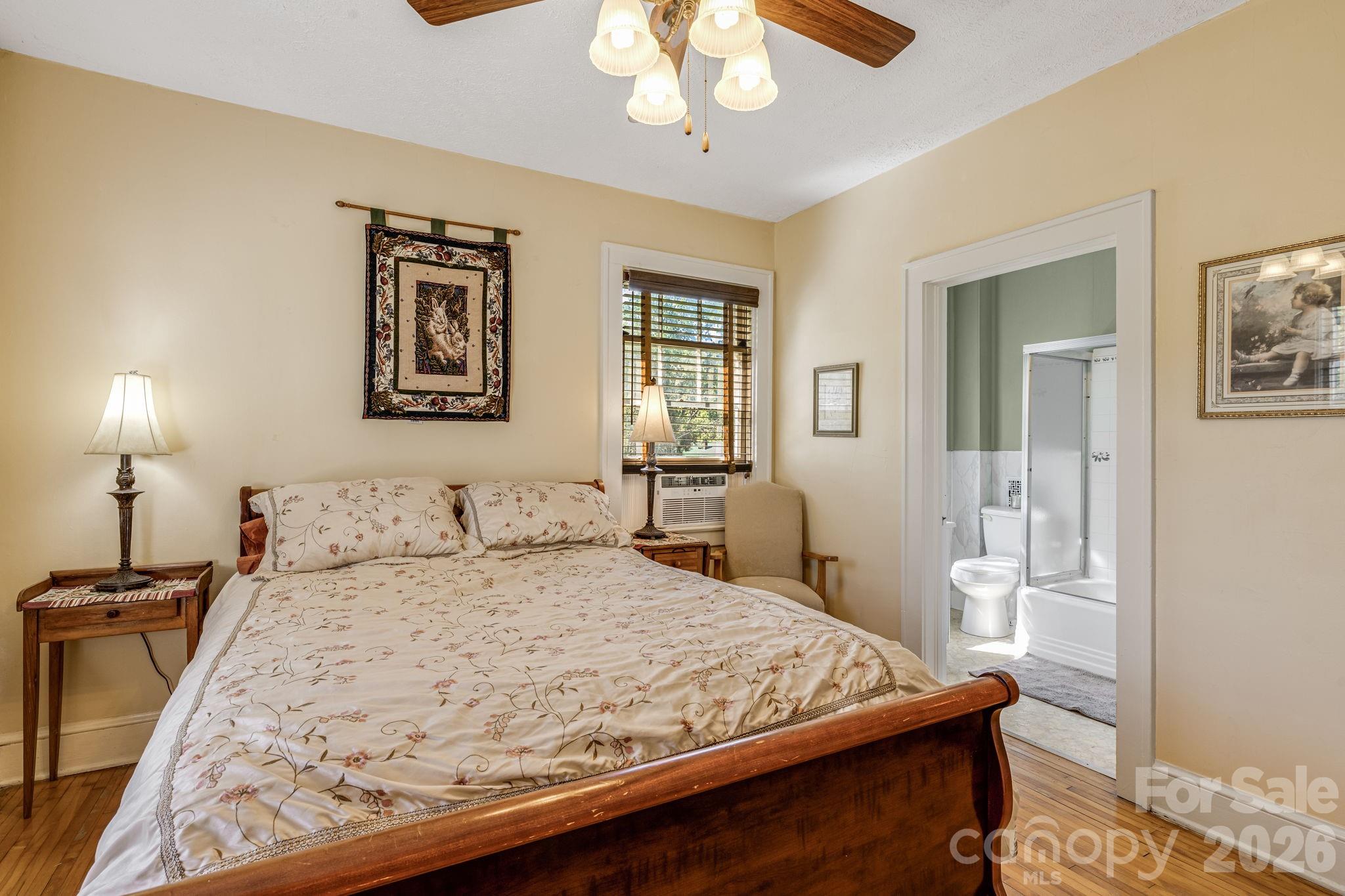 29 Walnut Street — Hot Springs