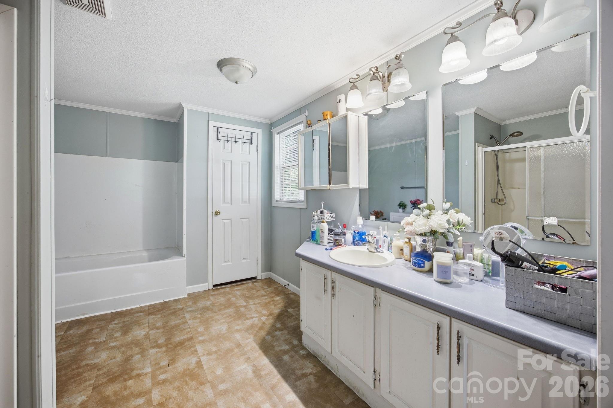 178 Wildwood Acres Circle — Mooresville