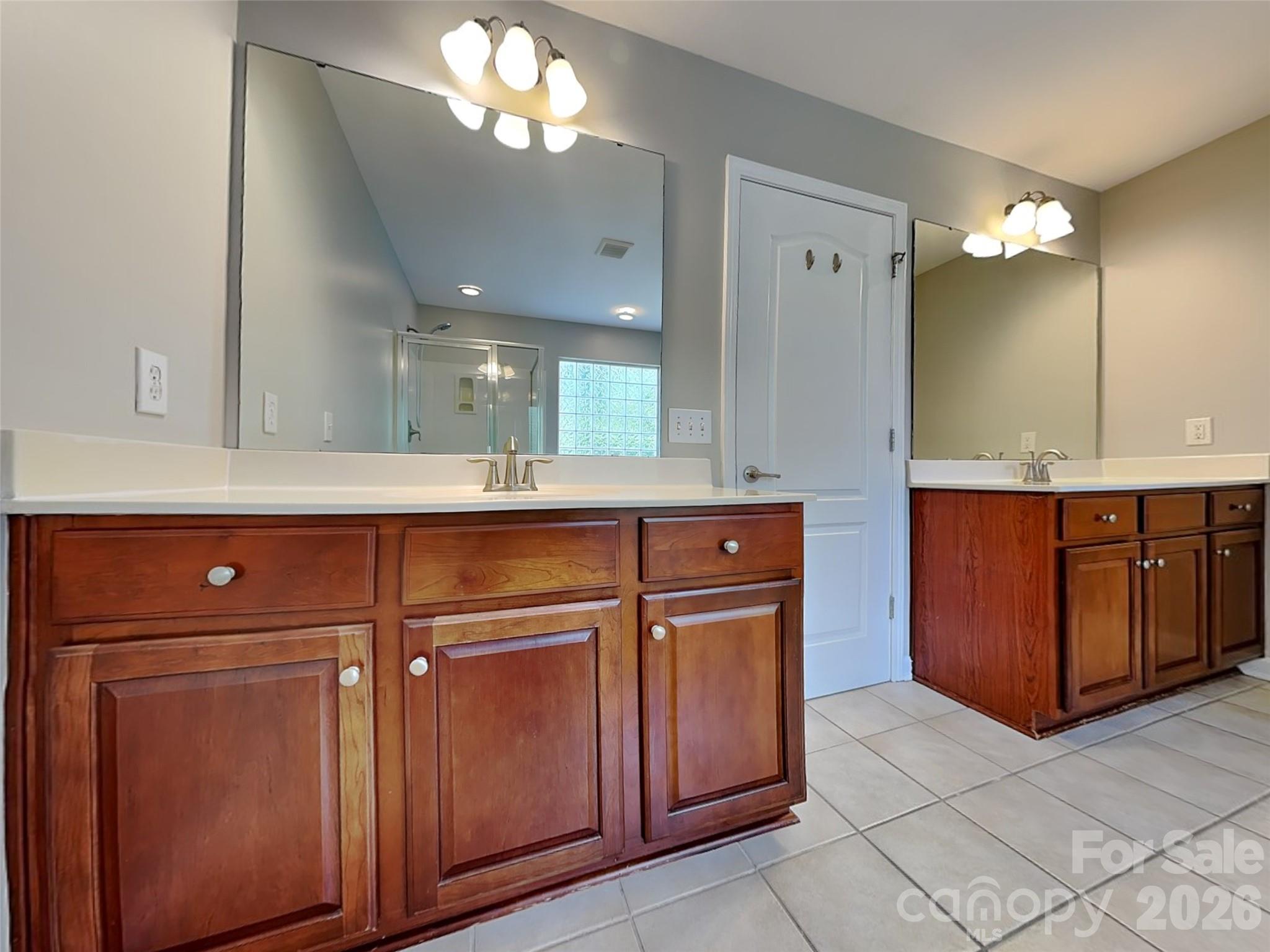 11206 Scottsman Trace Drive — Charlotte
