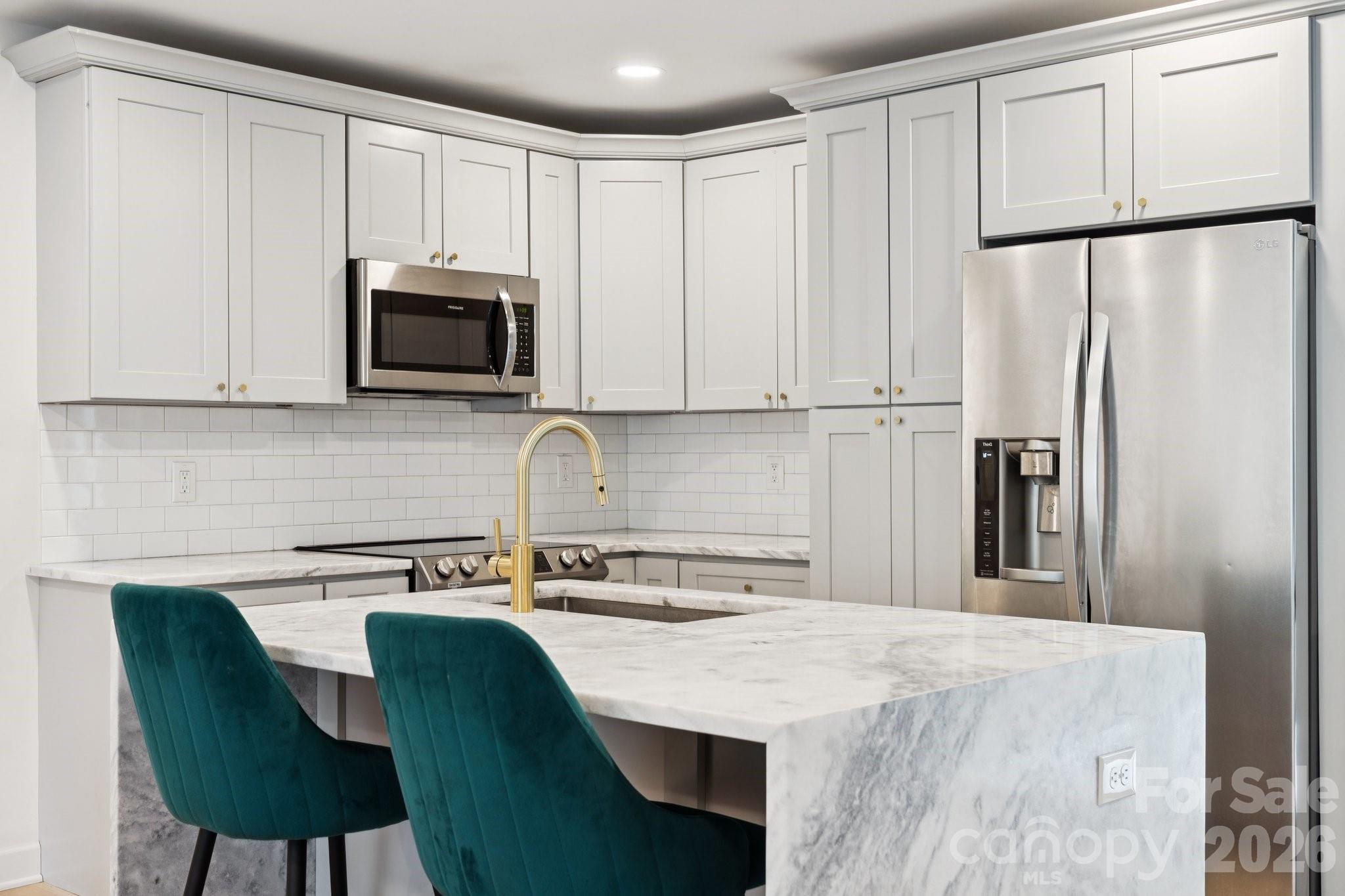 1530 Barberry Court — Charlotte