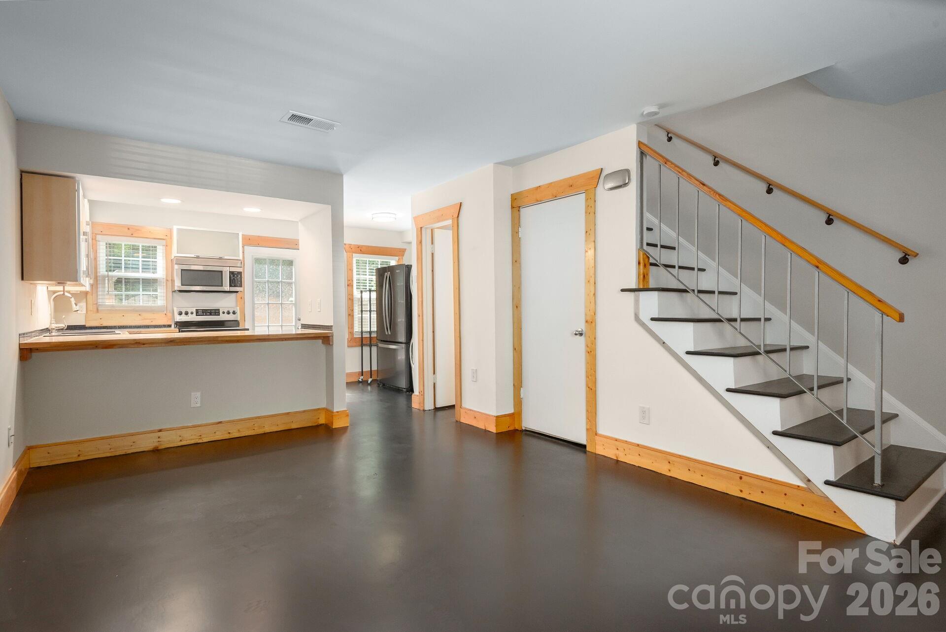 636 Chipley Avenue #8 — Charlotte