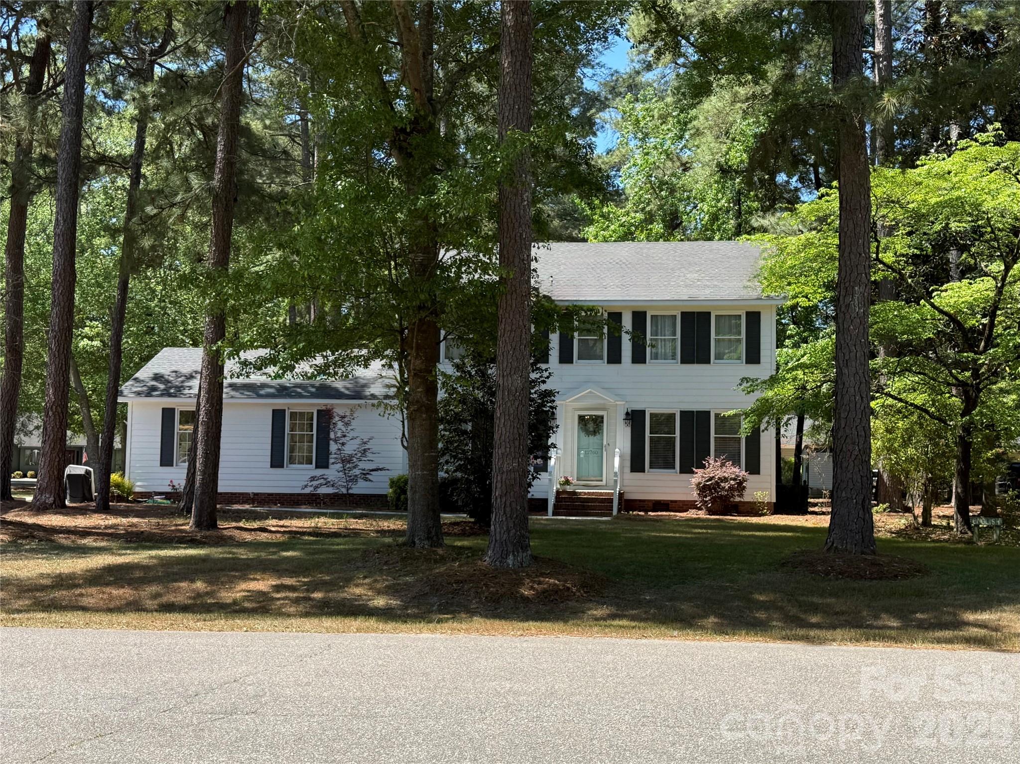 12760 Woodbridge Drive — Laurinburg