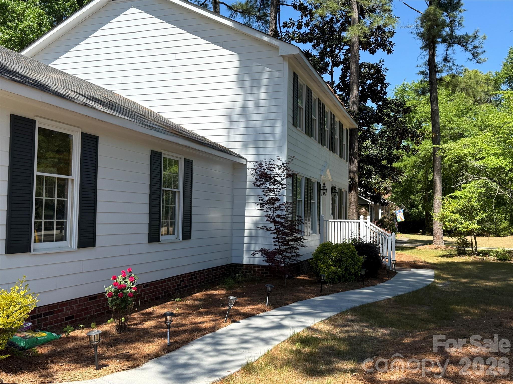 12760 Woodbridge Drive — Laurinburg