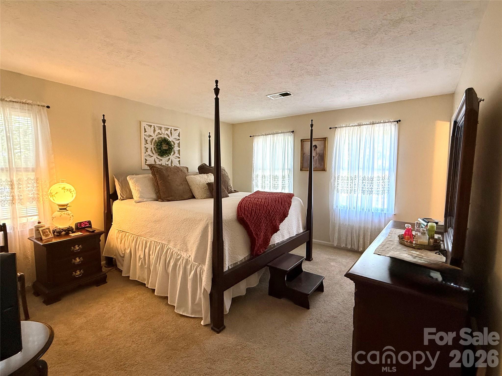 12760 Woodbridge Drive — Laurinburg