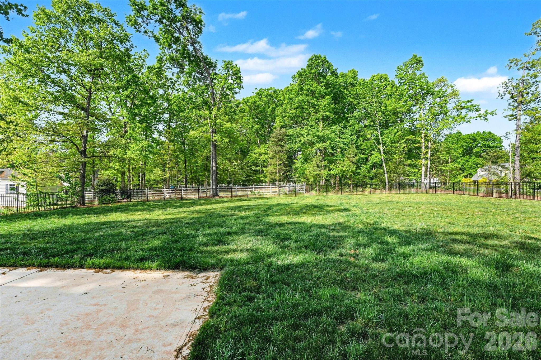 4527 Burrenfort Drive — Denver