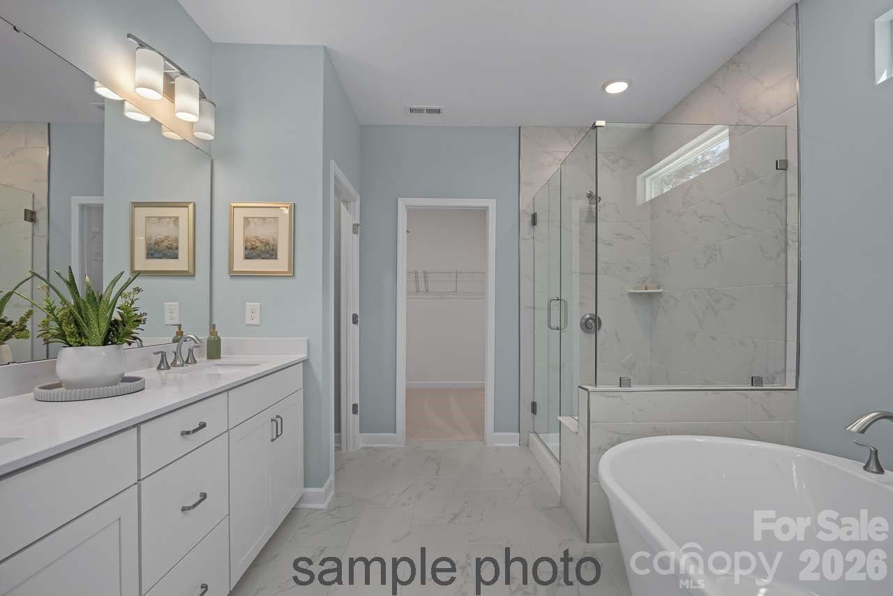 2929 audubon Ridge #33 — Belmont