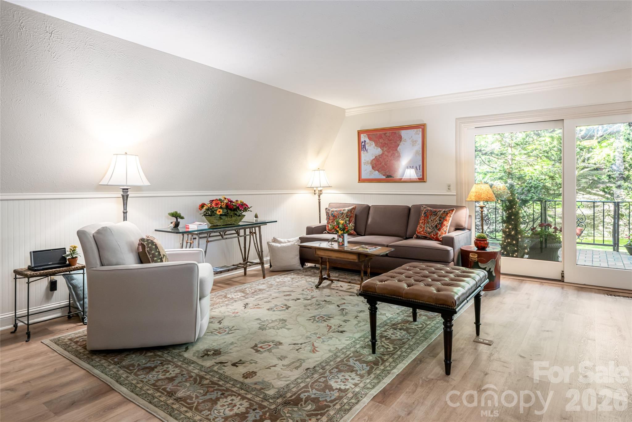 7 Cooper Cove S — Hendersonville
