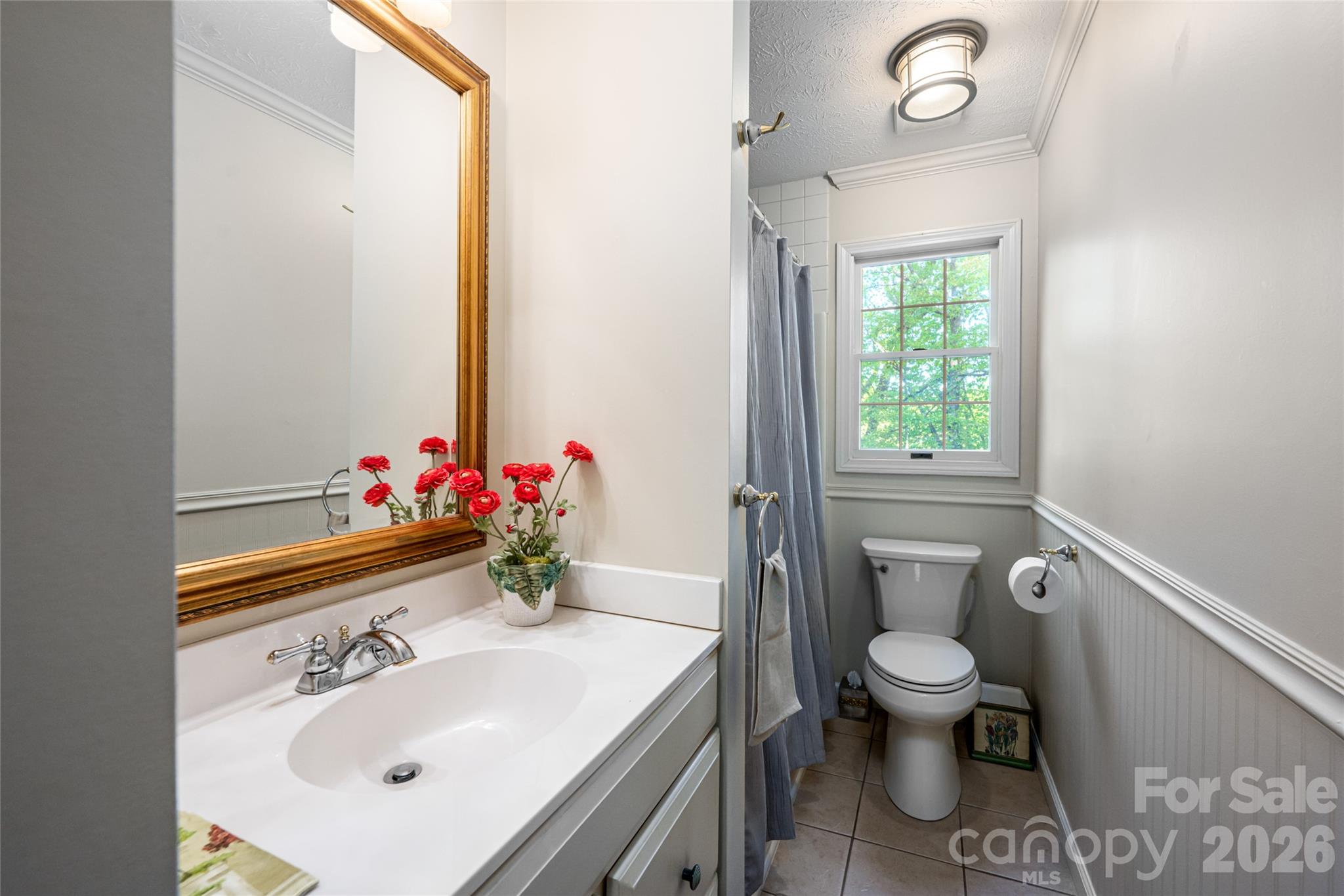 7 Cooper Cove S — Hendersonville