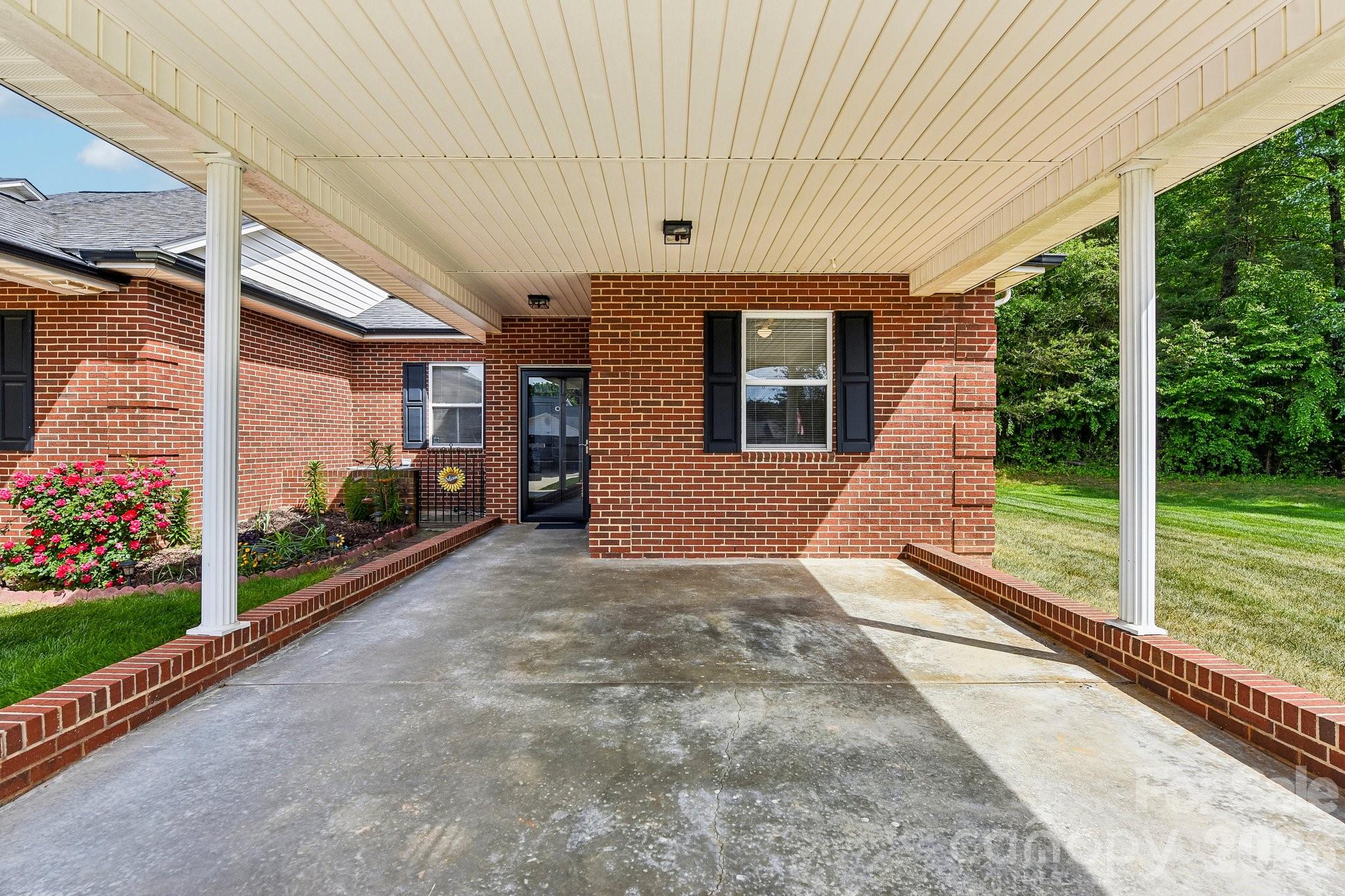 3854 Azalea Trail — Denver
