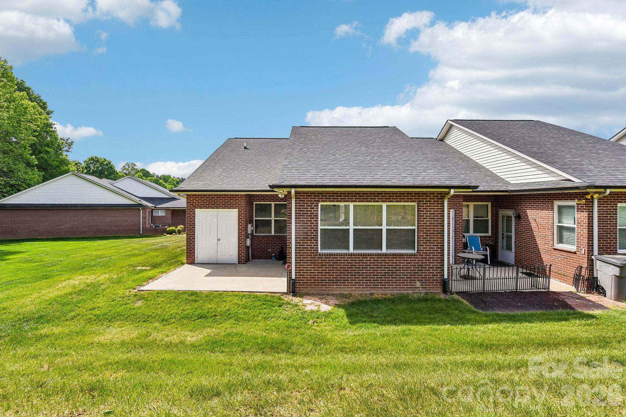 3854 Azalea Trail — Denver
