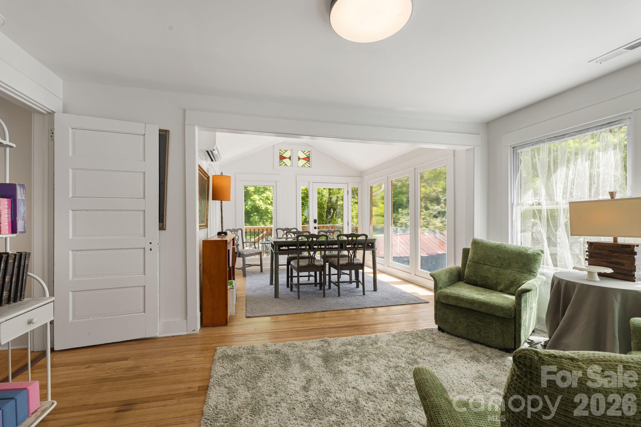 79 Walnut Street — Hot Springs