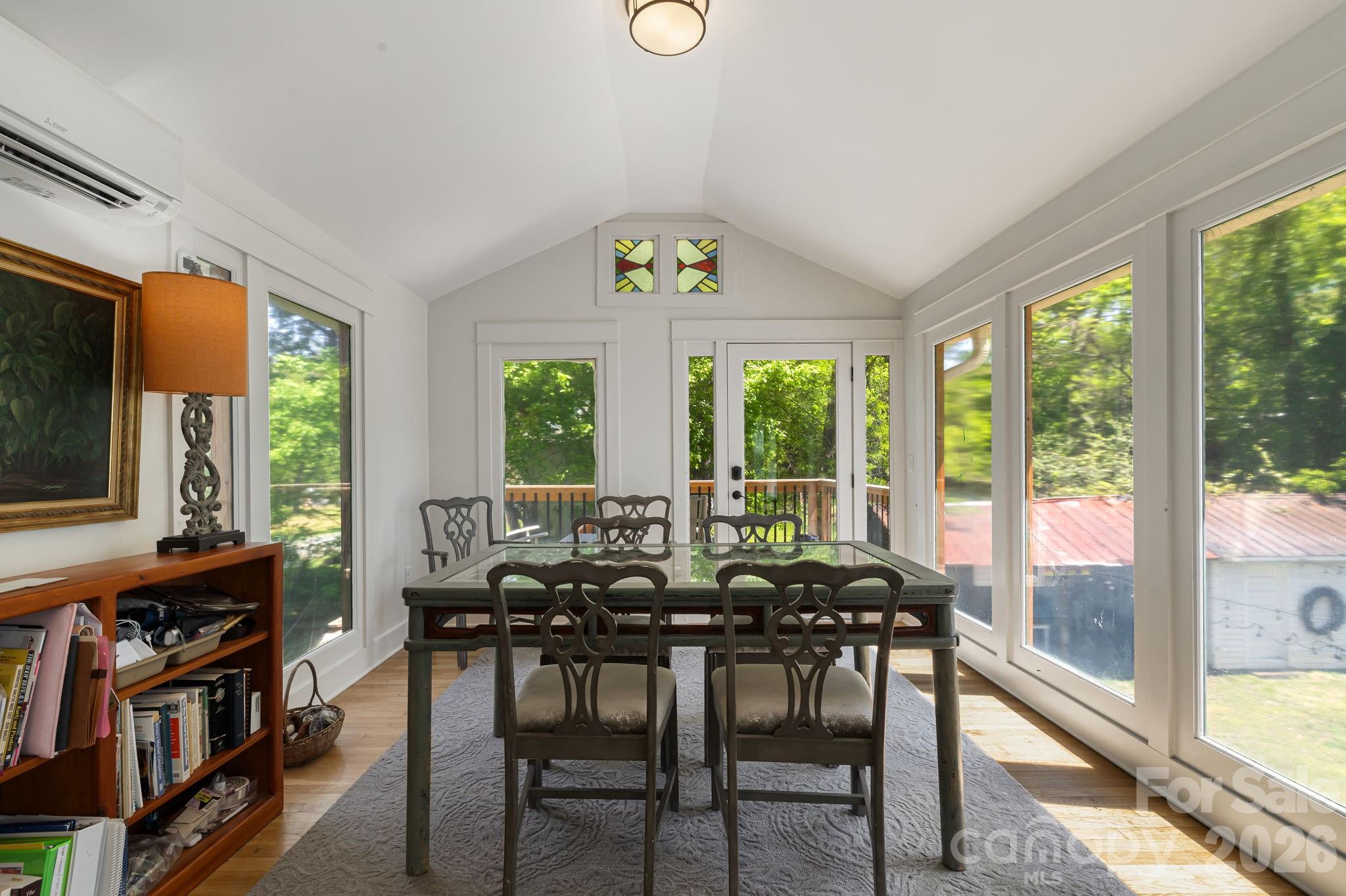 79 Walnut Street — Hot Springs