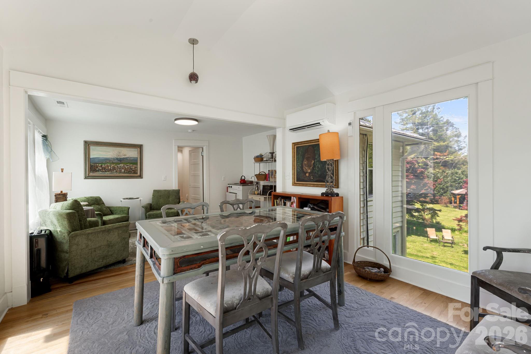 79 Walnut Street — Hot Springs