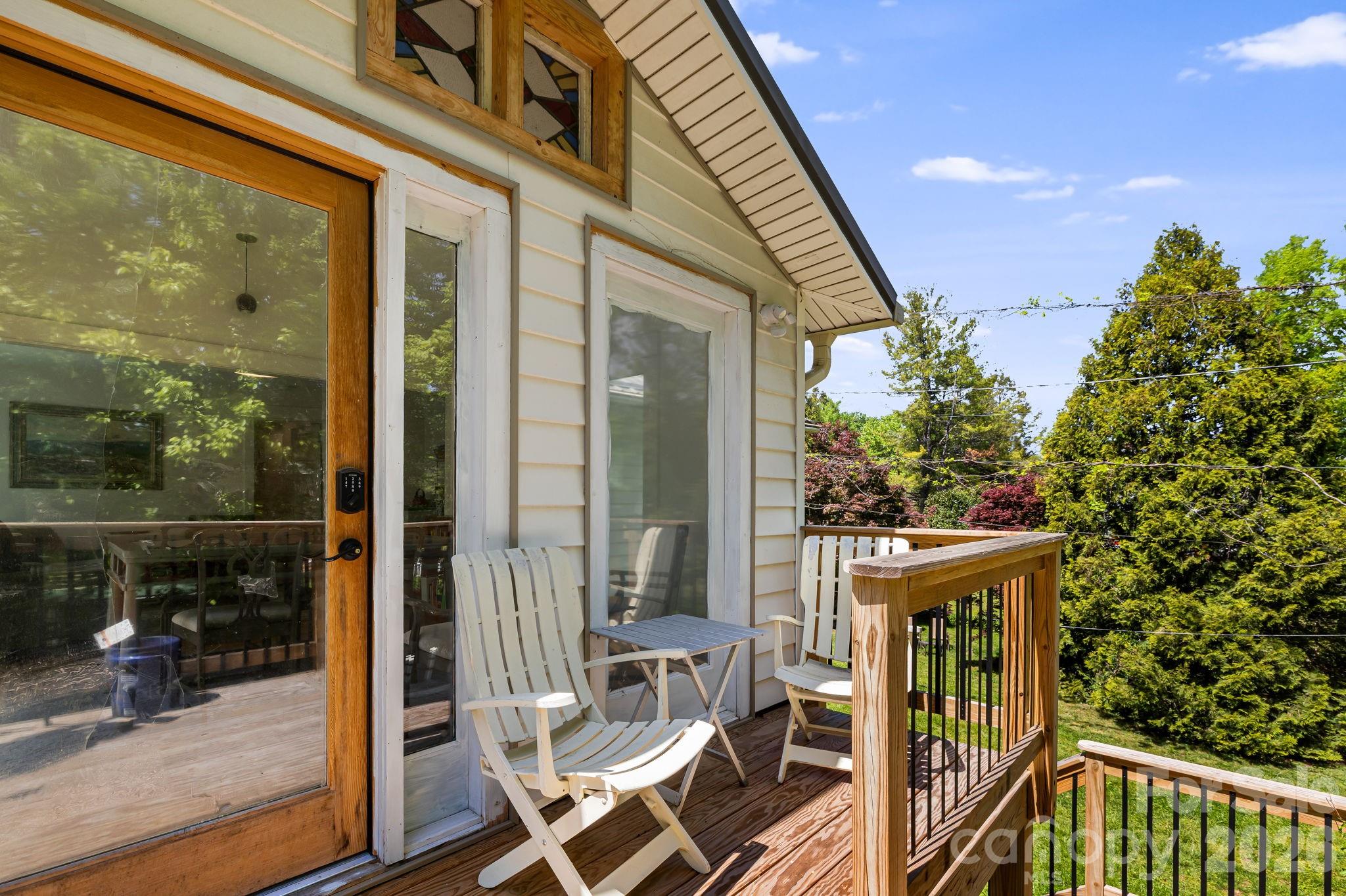 79 Walnut Street — Hot Springs