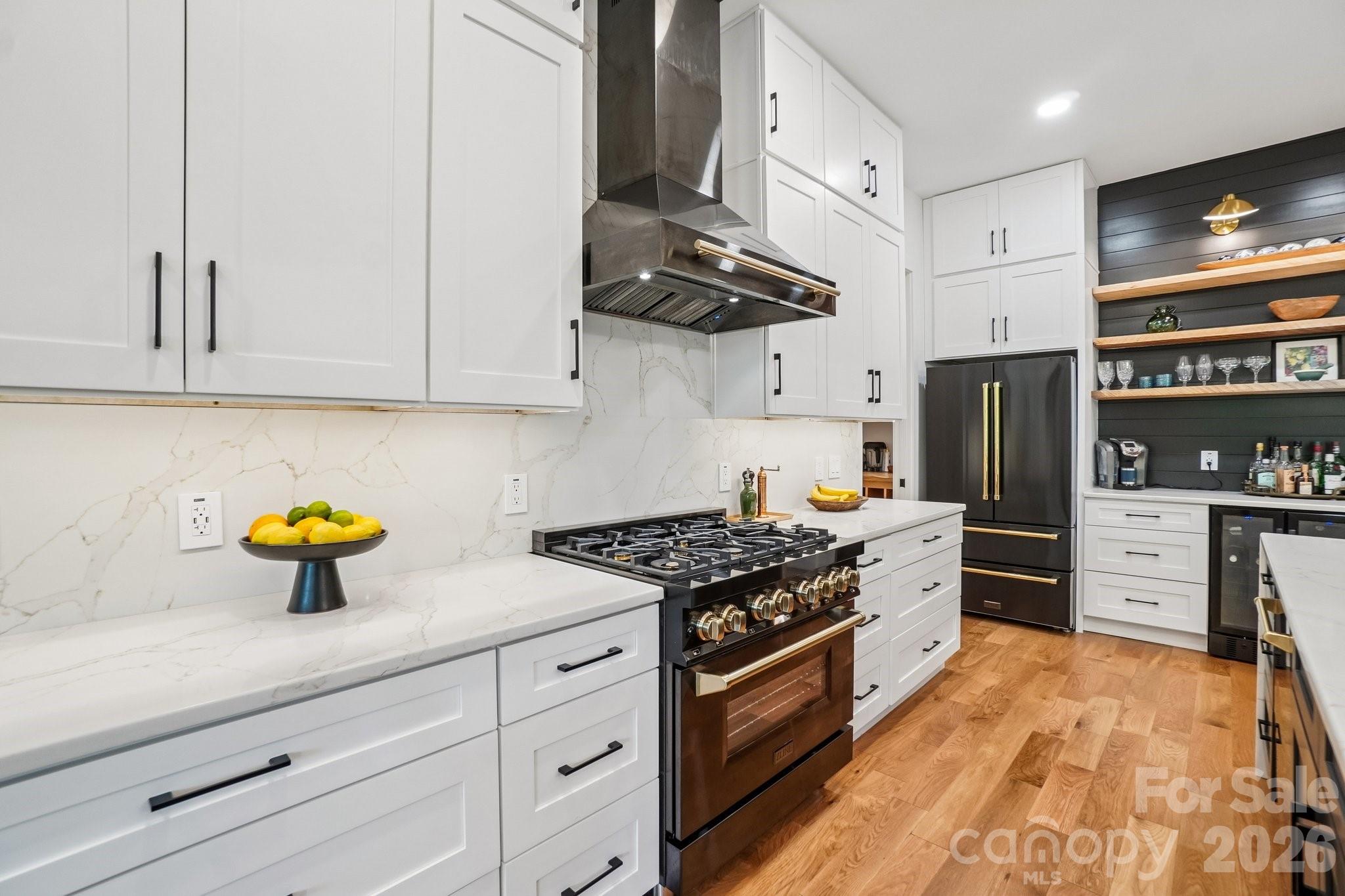 101 Santee Street — Asheville