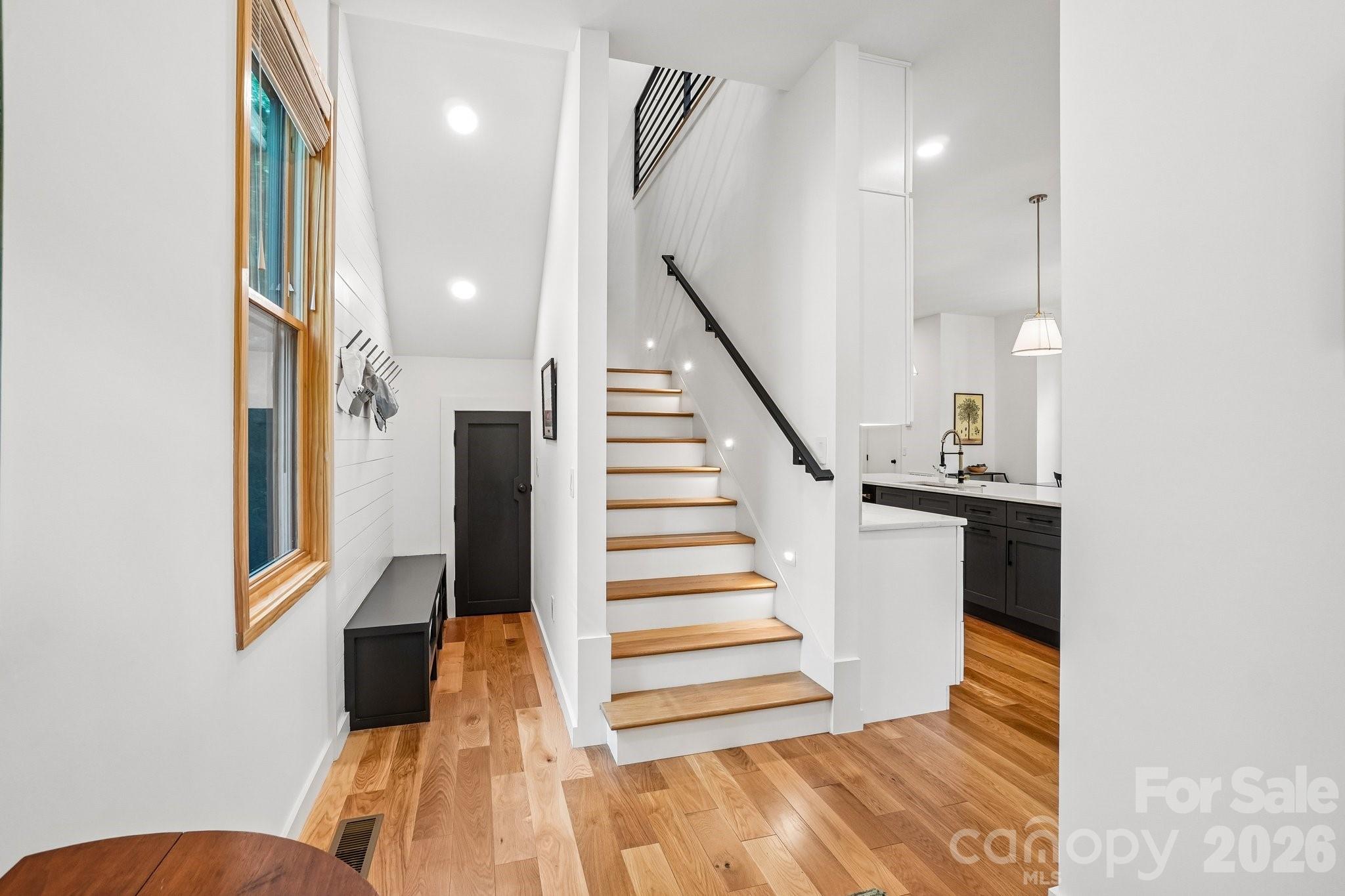 101 Santee Street — Asheville