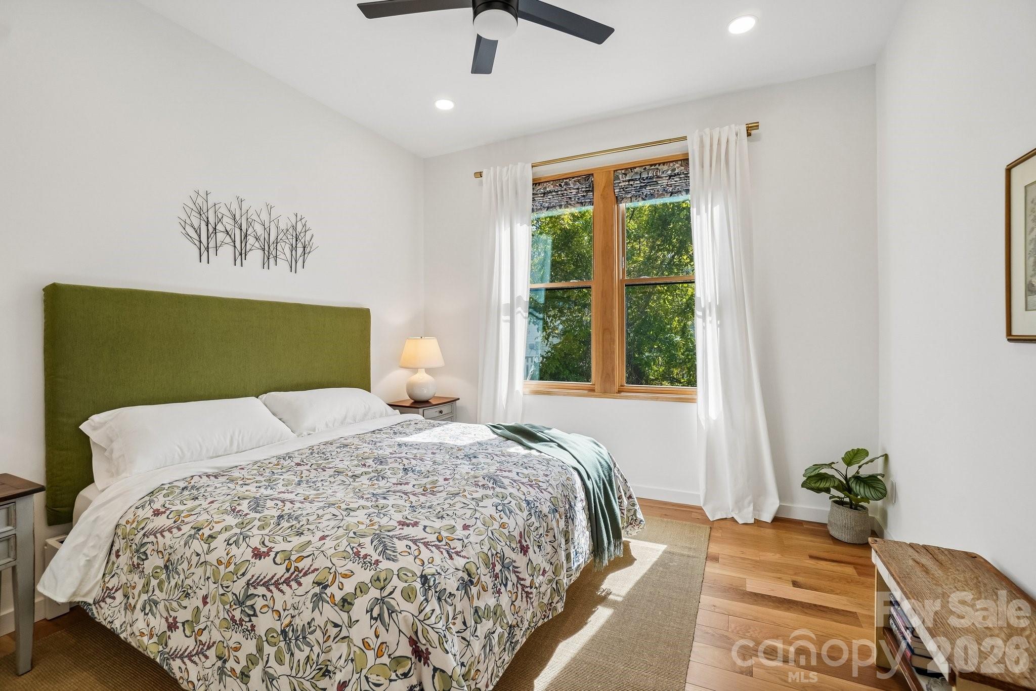 101 Santee Street — Asheville