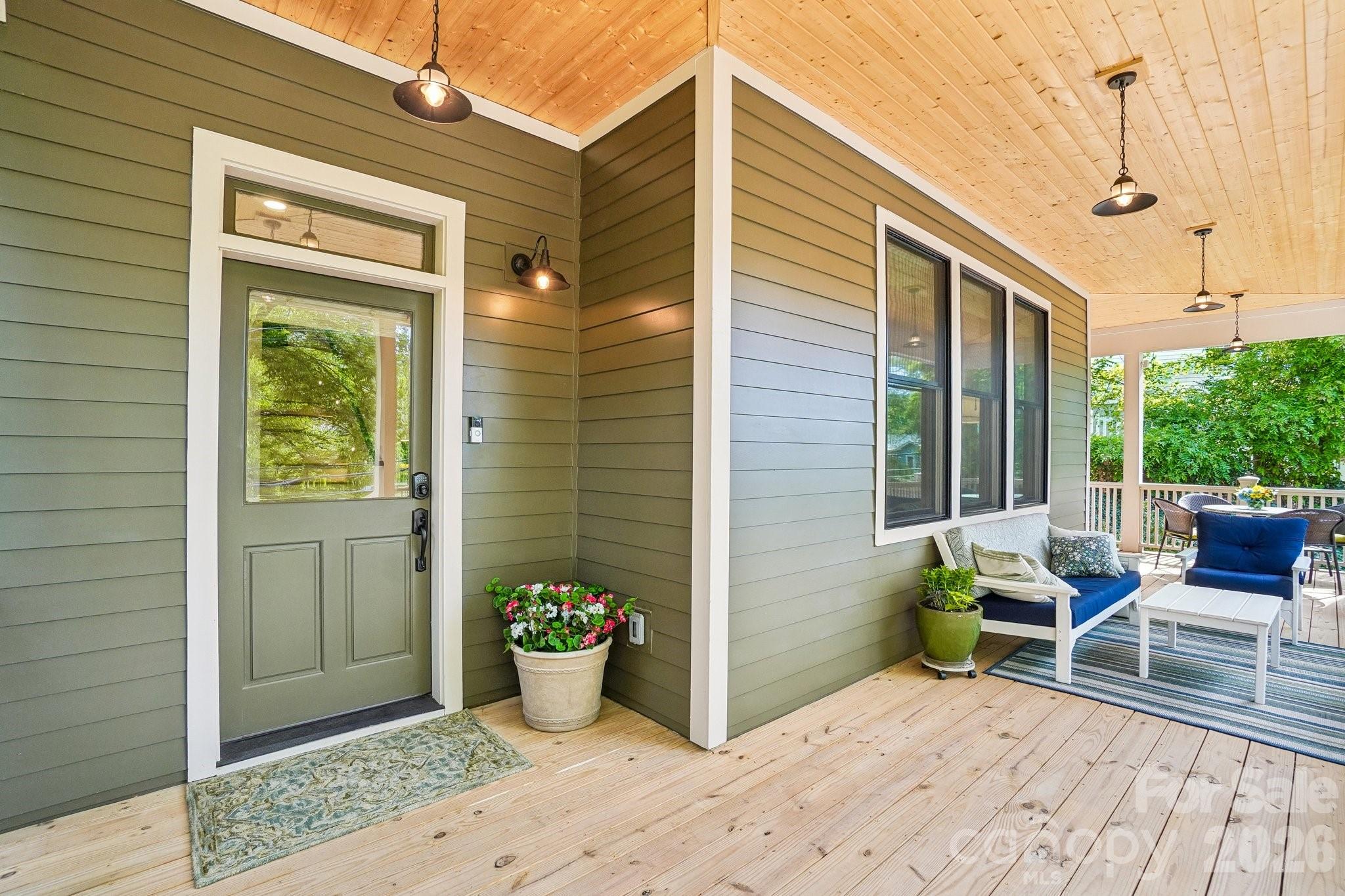 101 Santee Street — Asheville