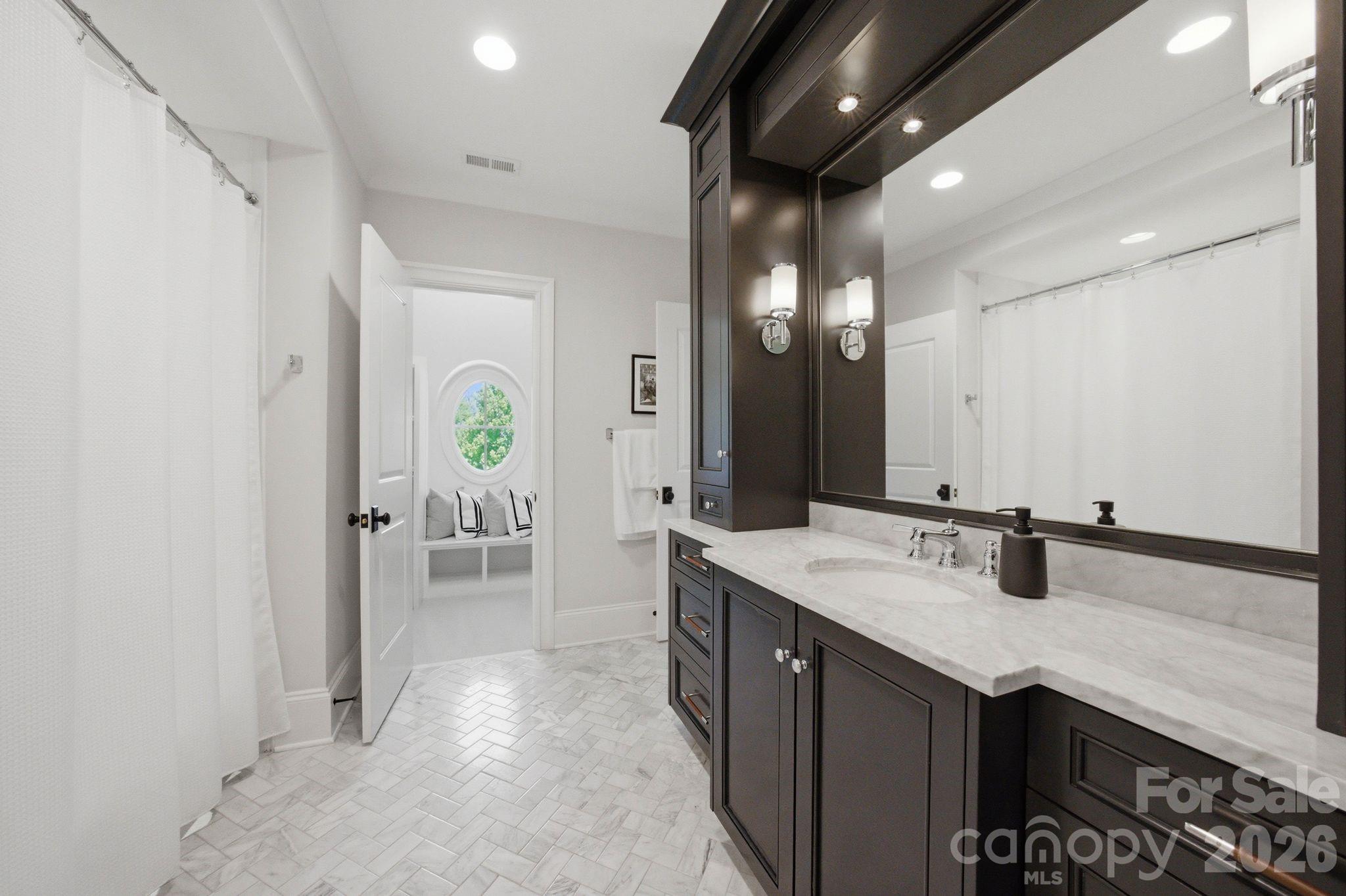 4002 St Germaine Lane — Charlotte