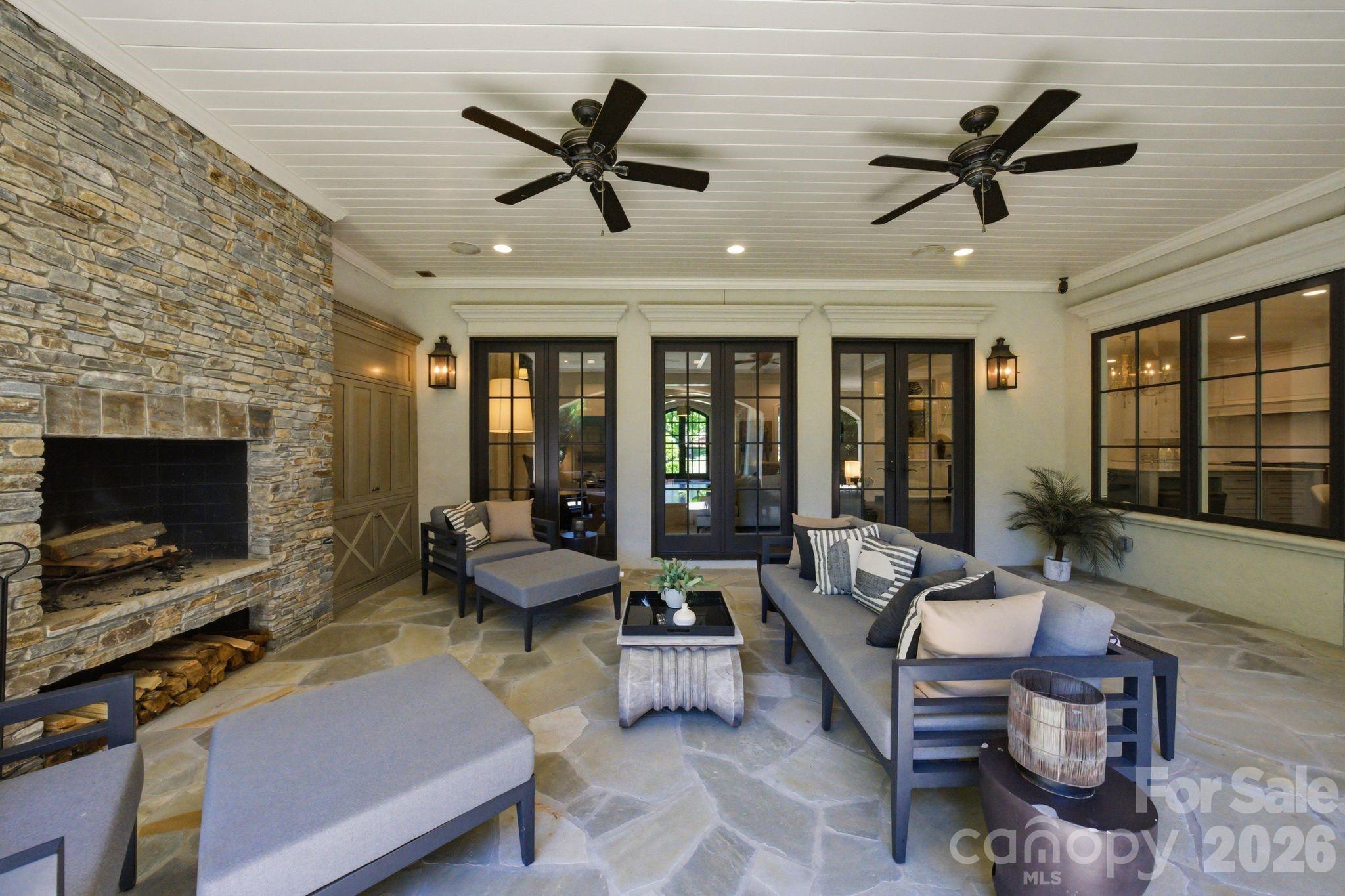 4002 St Germaine Lane — Charlotte