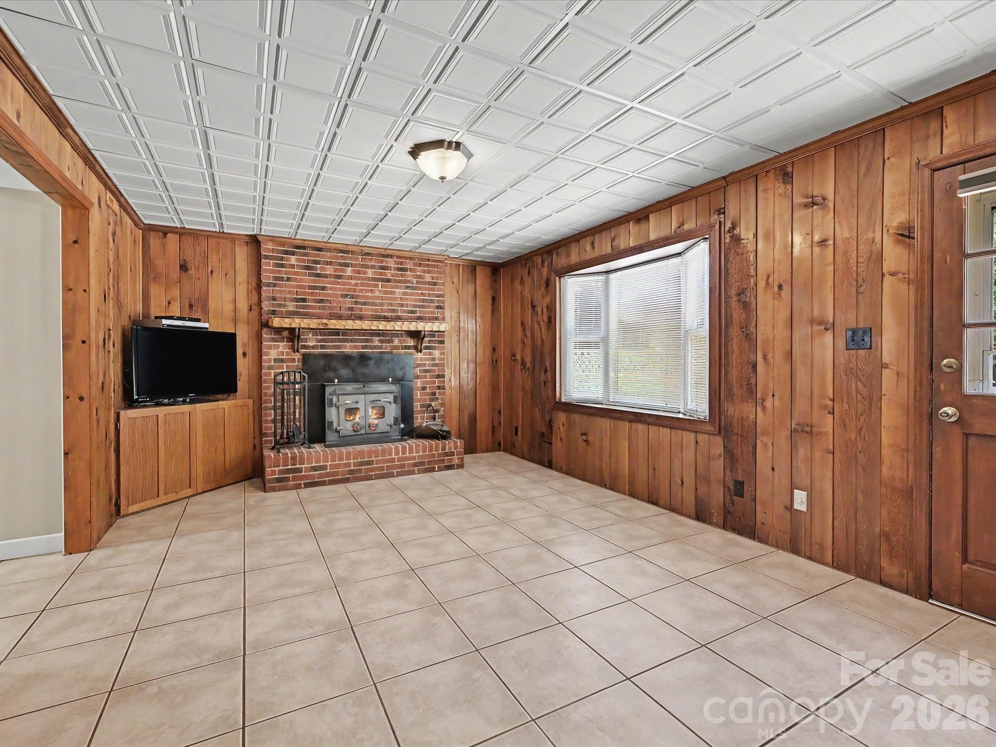 7117 Rock Island Road — Charlotte