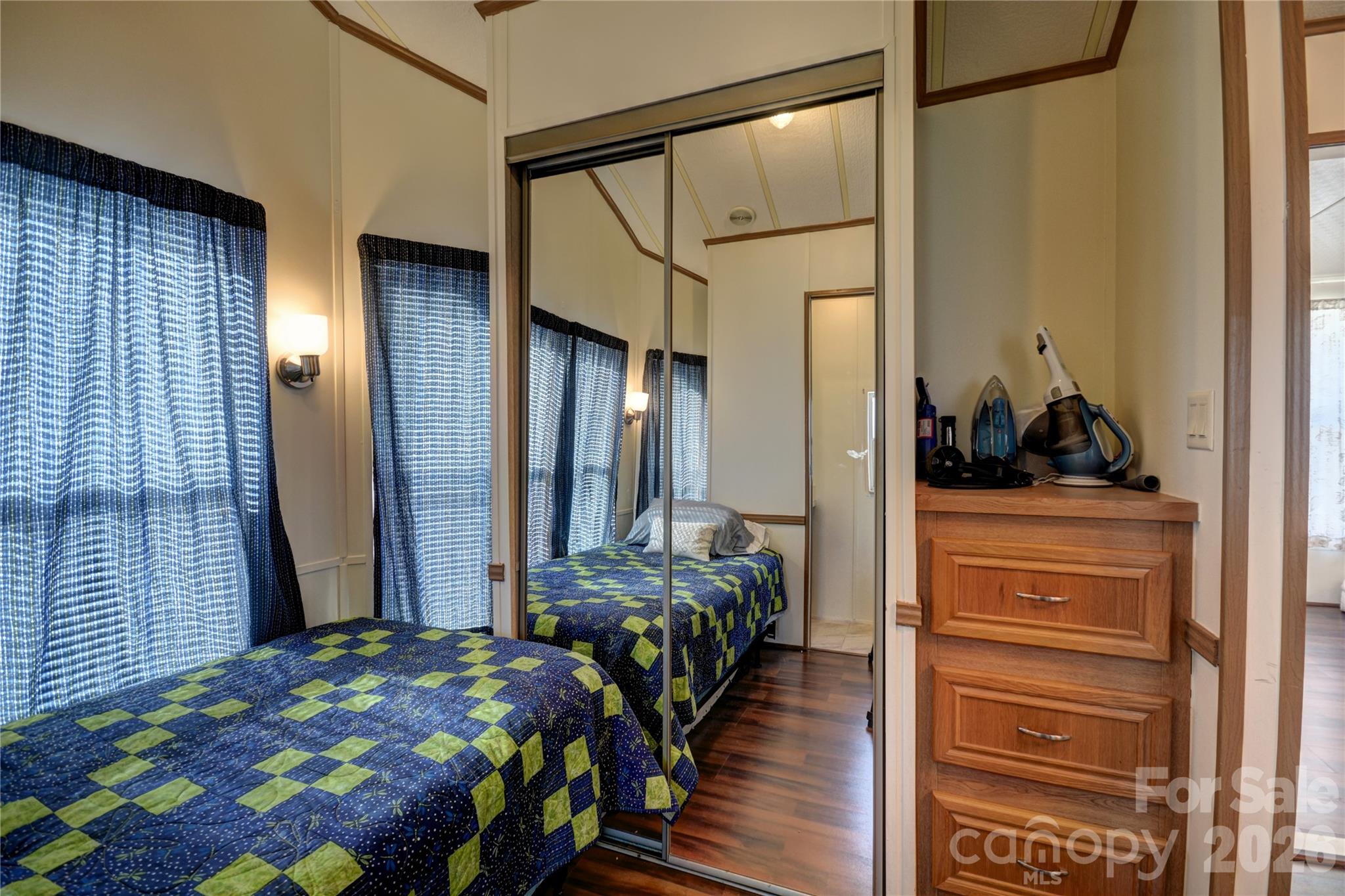 124 Pike Point — Waynesville
