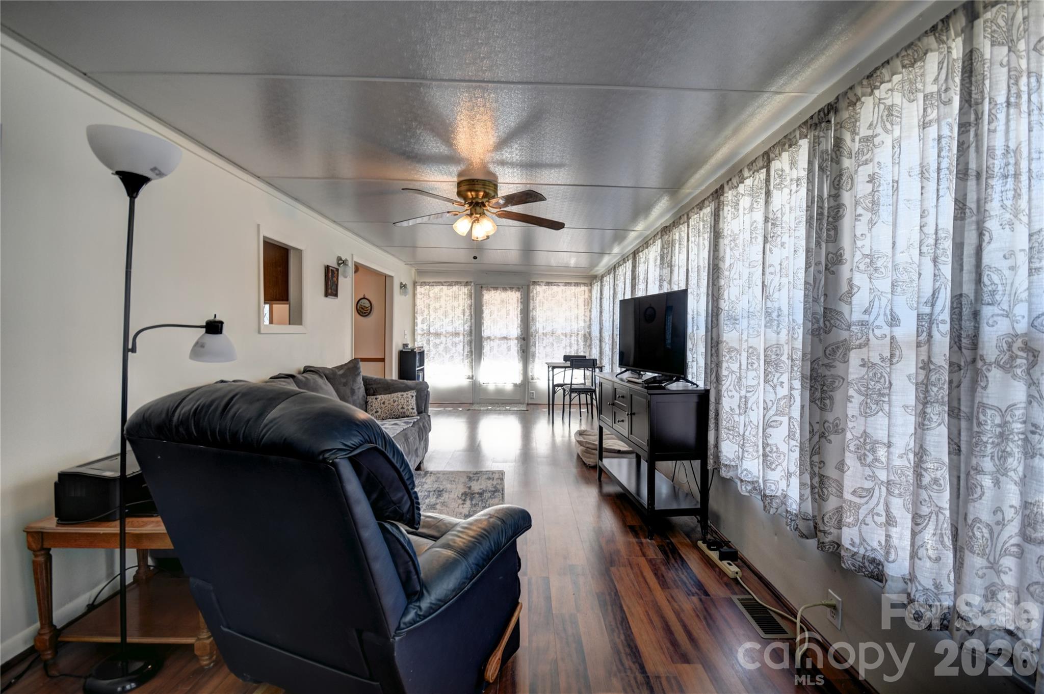 124 Pike Point — Waynesville