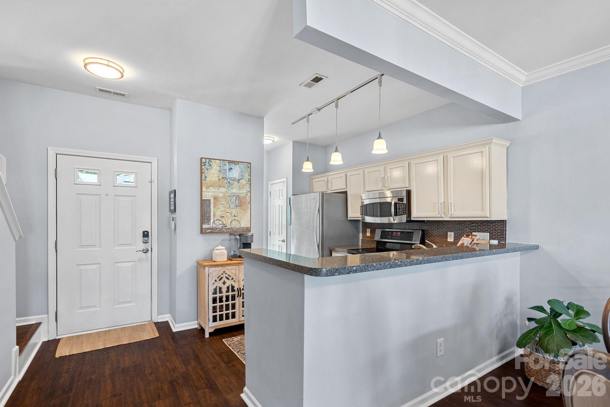 1524 Anthem Court — Charlotte