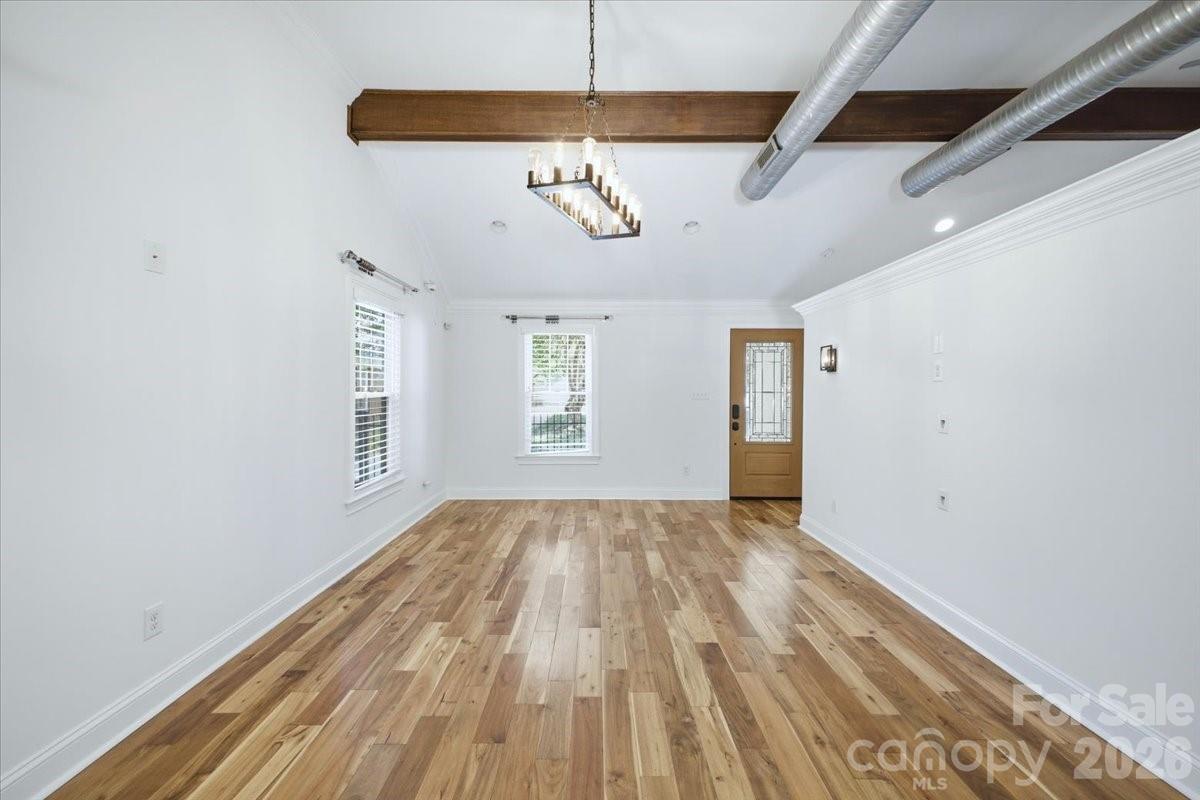 813 Walnut Avenue — Charlotte