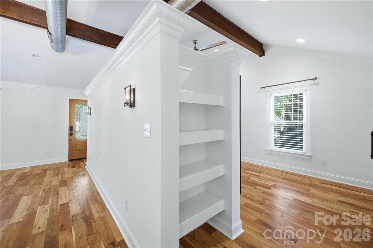 813 Walnut Avenue — Charlotte