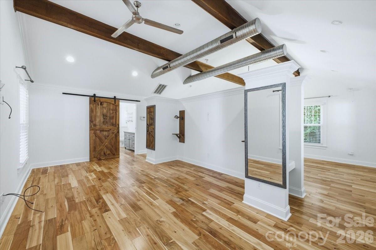 813 Walnut Avenue — Charlotte