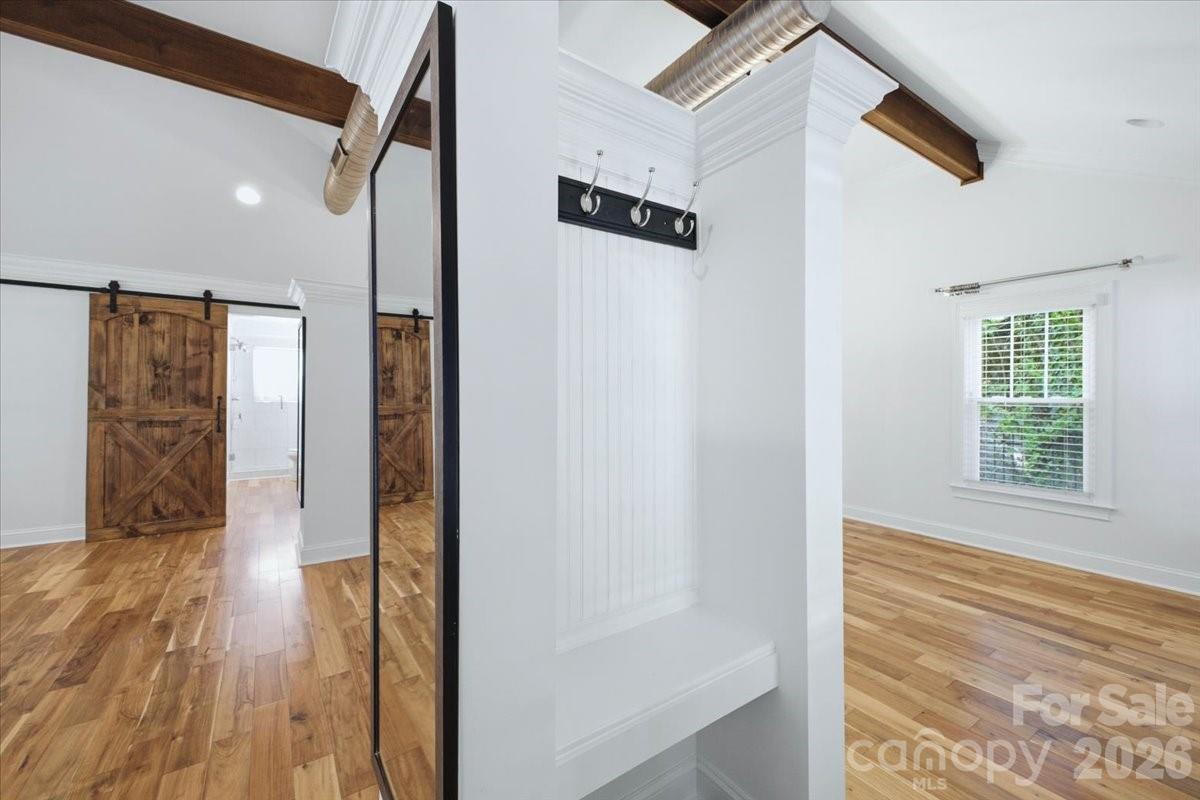 813 Walnut Avenue — Charlotte