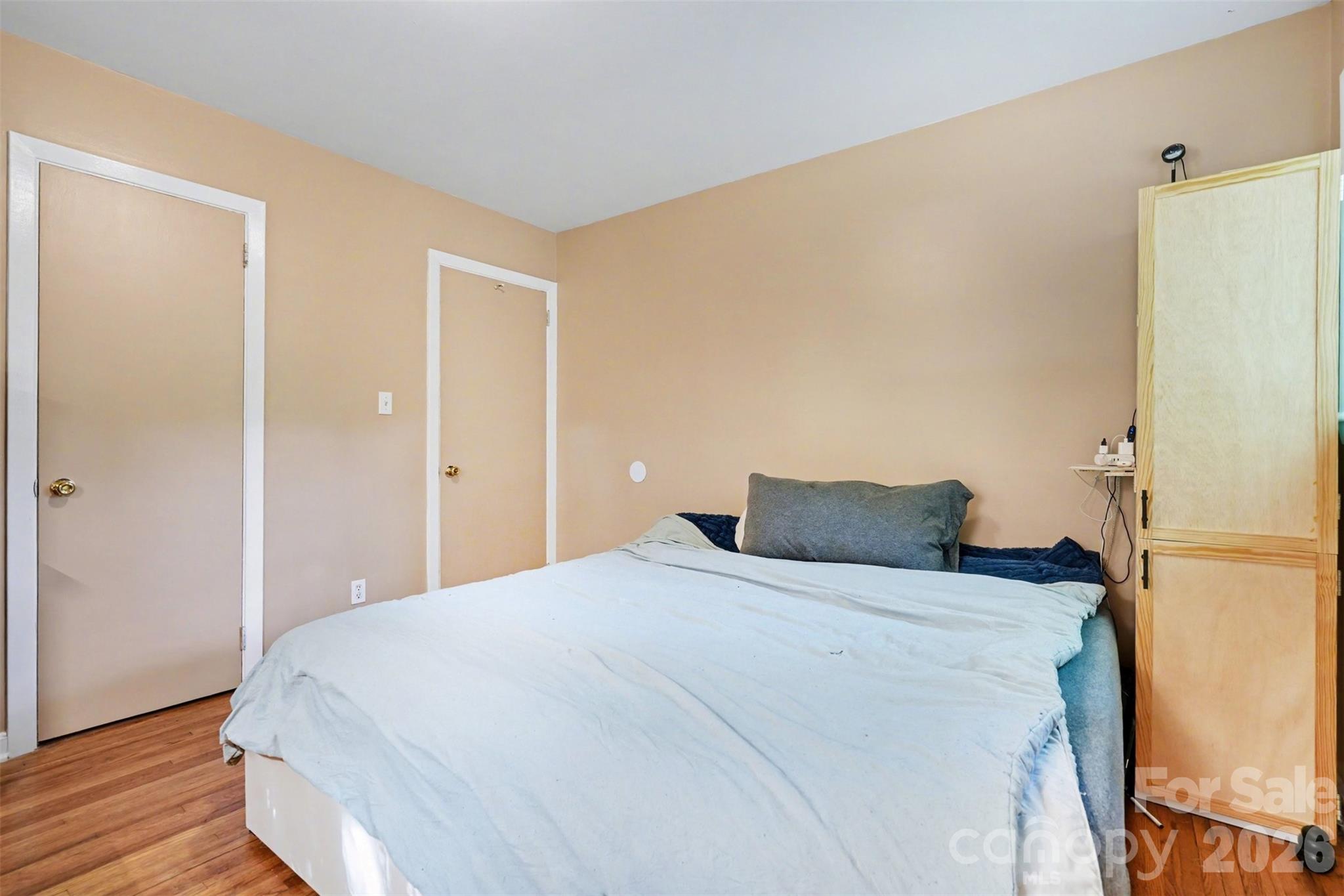 3942 Glenville Avenue — Charlotte
