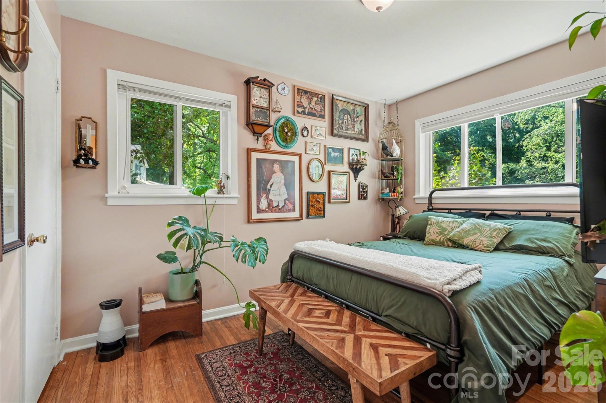 3942 Glenville Avenue — Charlotte