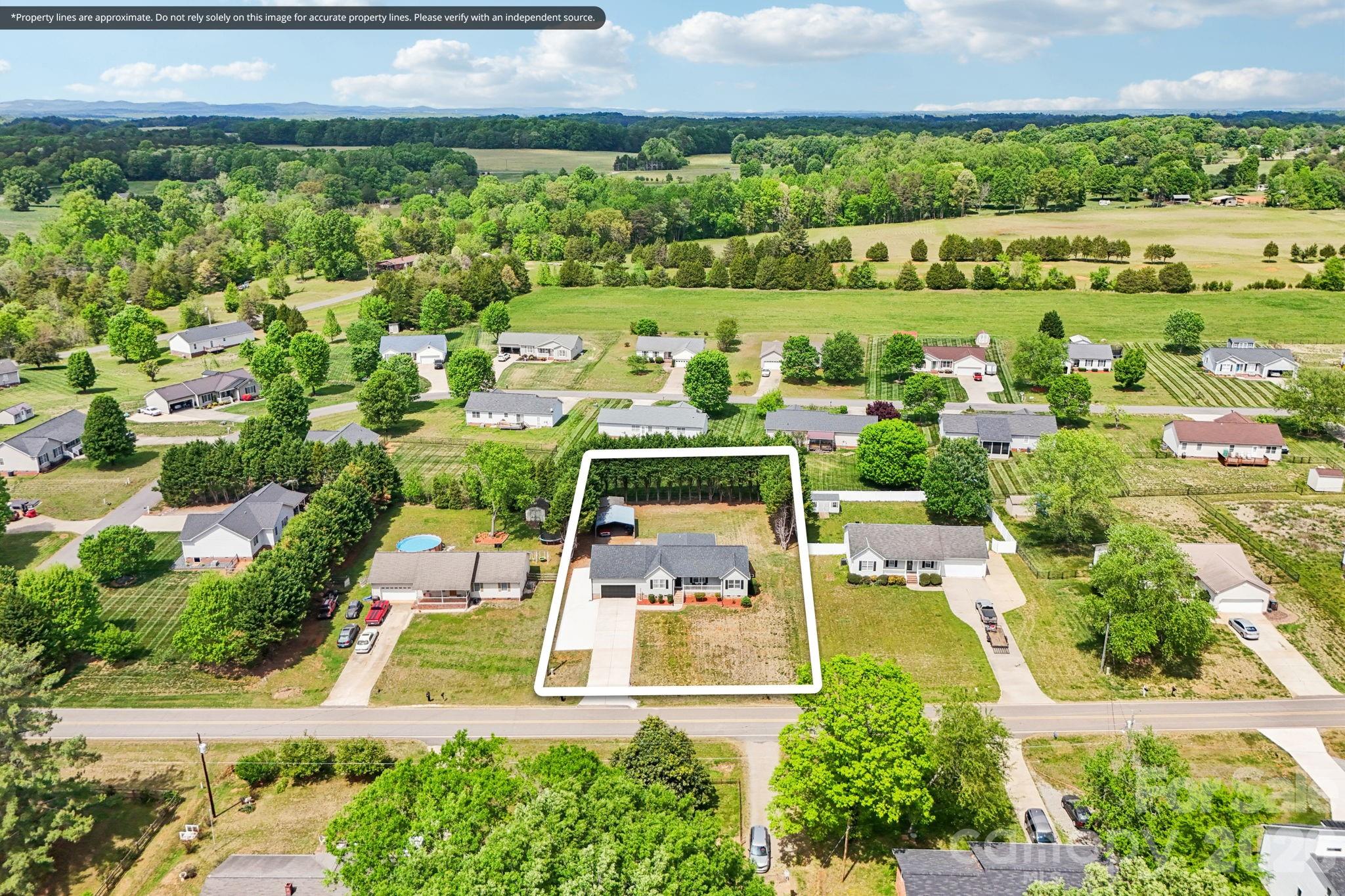 140 Clearview Road — Statesville