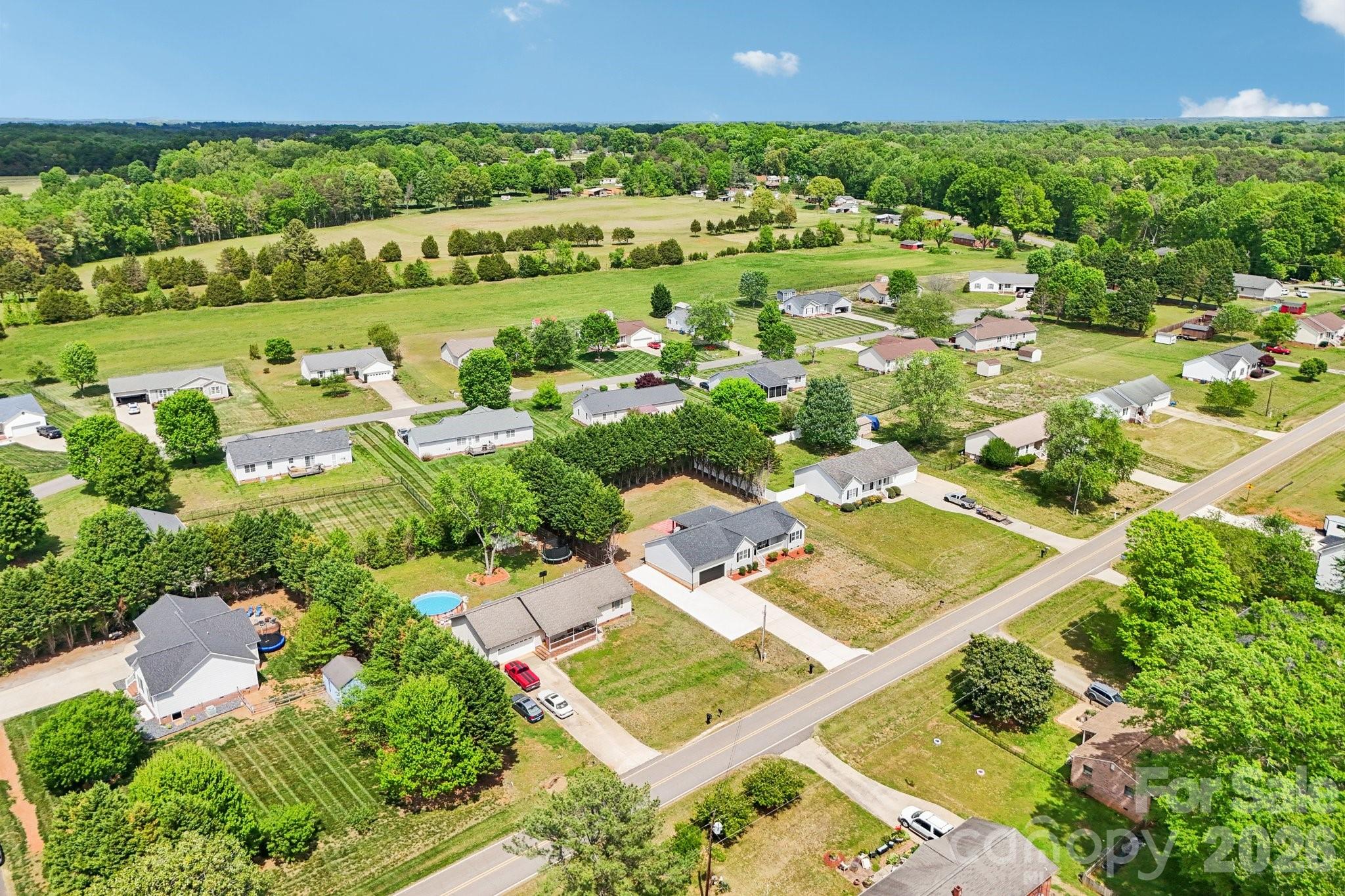 140 Clearview Road — Statesville