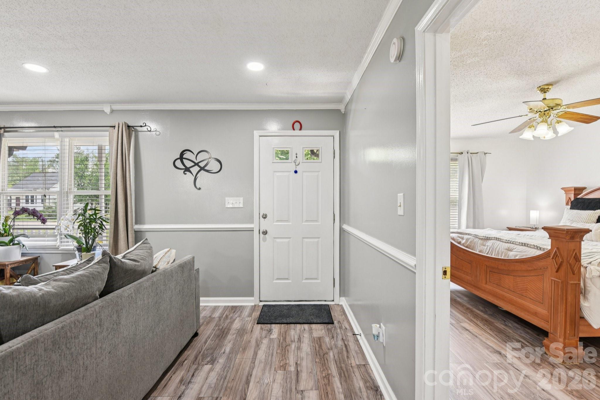 140 Clearview Road — Statesville