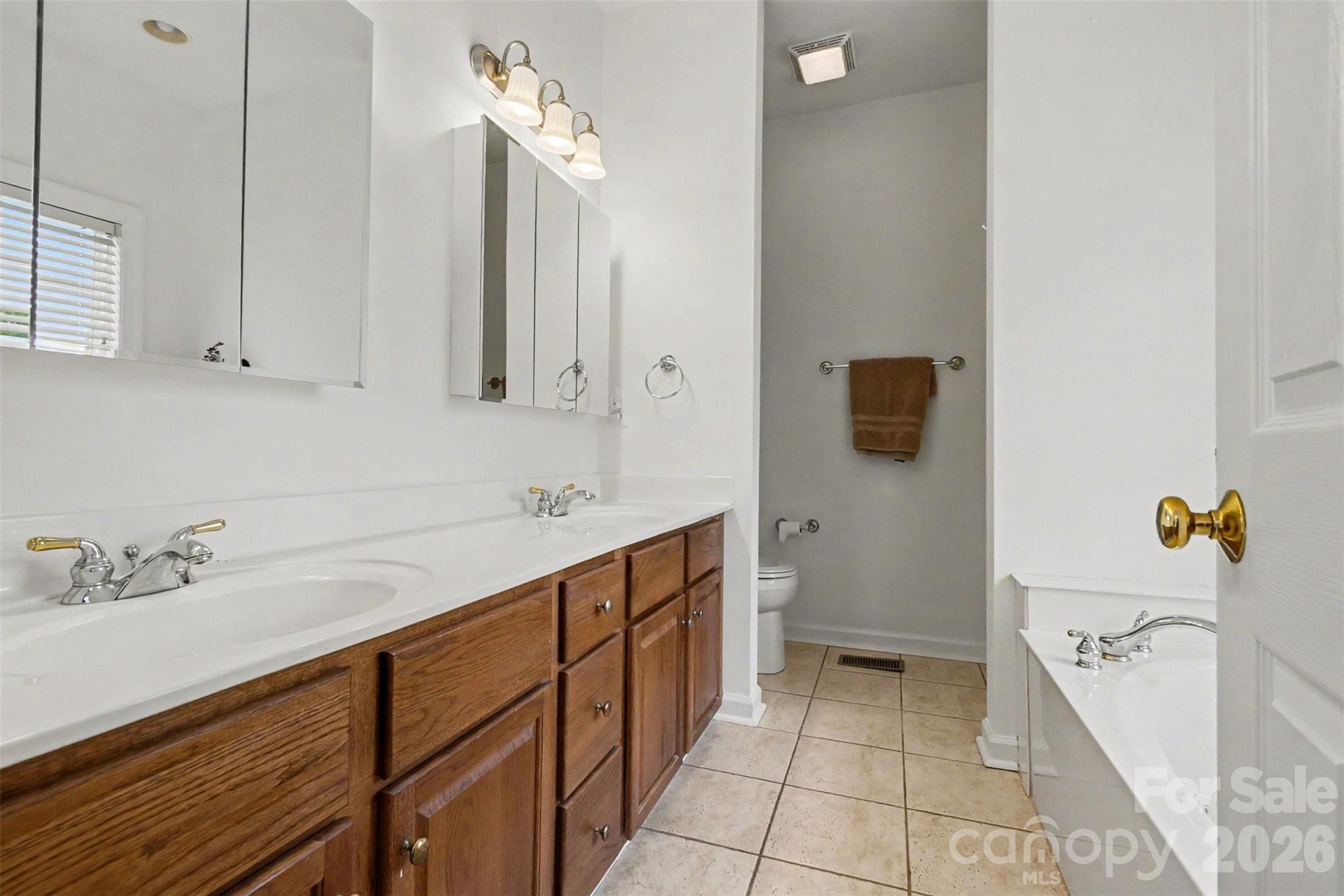 112 Hancock Crossing — Clover