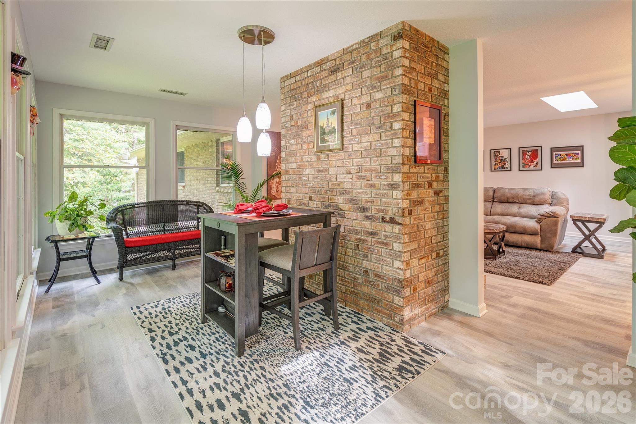 3 Sunningdale Drive — Flat Rock