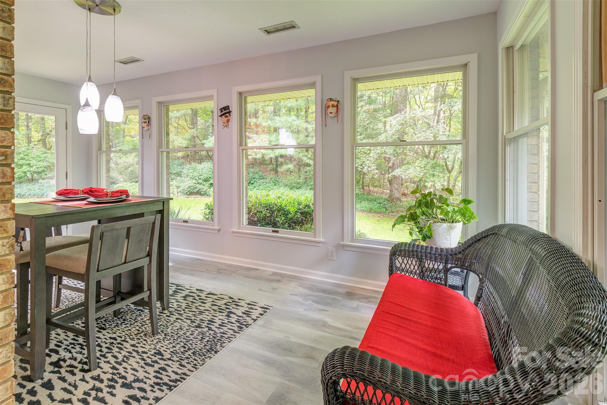 3 Sunningdale Drive — Flat Rock