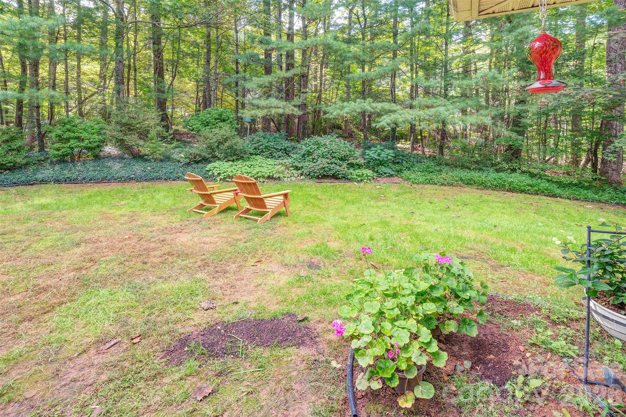3 Sunningdale Drive — Flat Rock