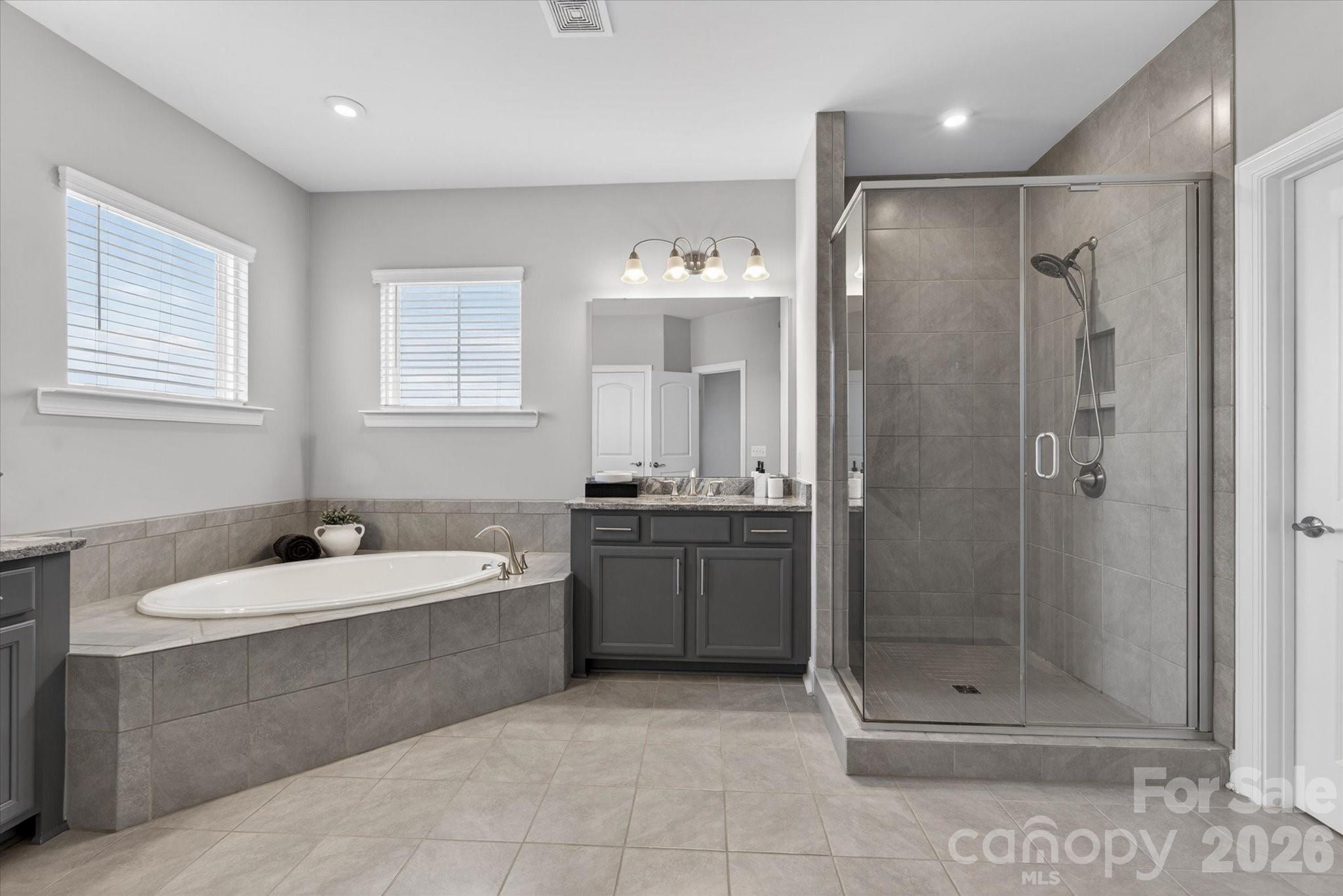 11625 Miller Road — Pineville