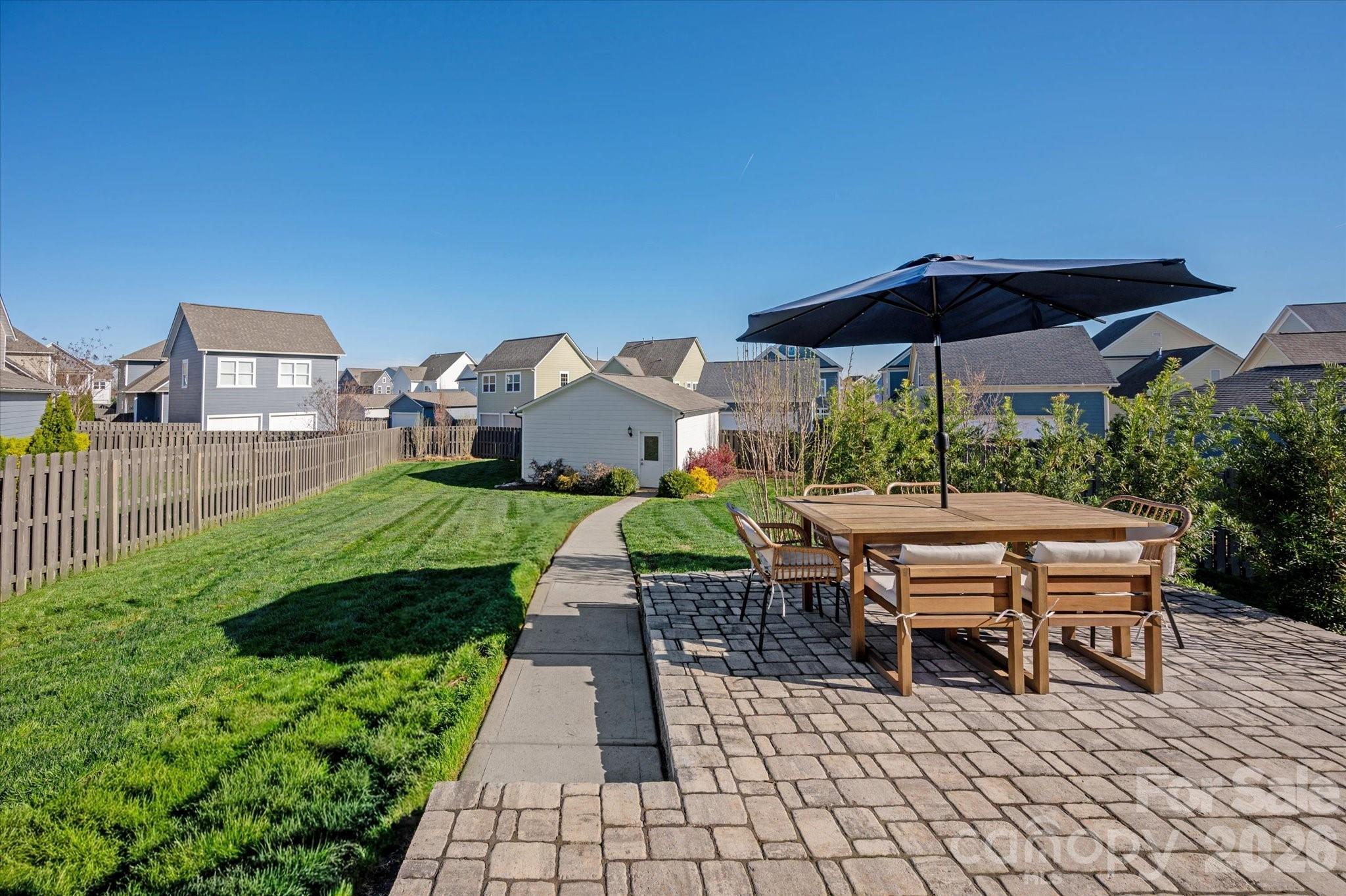 11625 Miller Road — Pineville