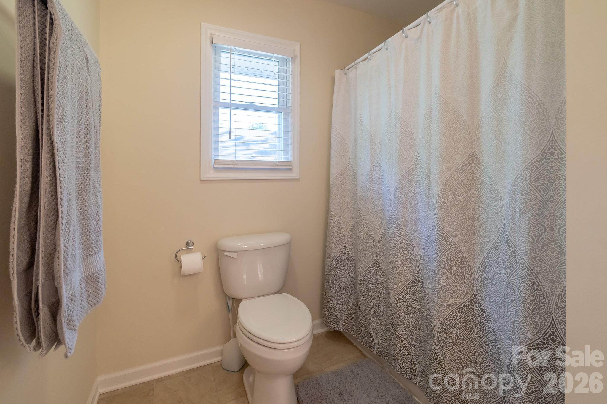 150 Pinehaven Lane — New London