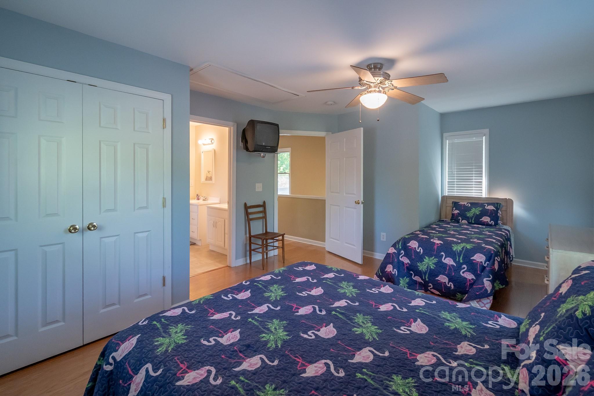 150 Pinehaven Lane — New London