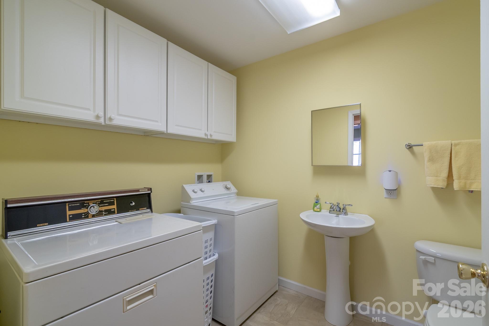 150 Pinehaven Lane — New London